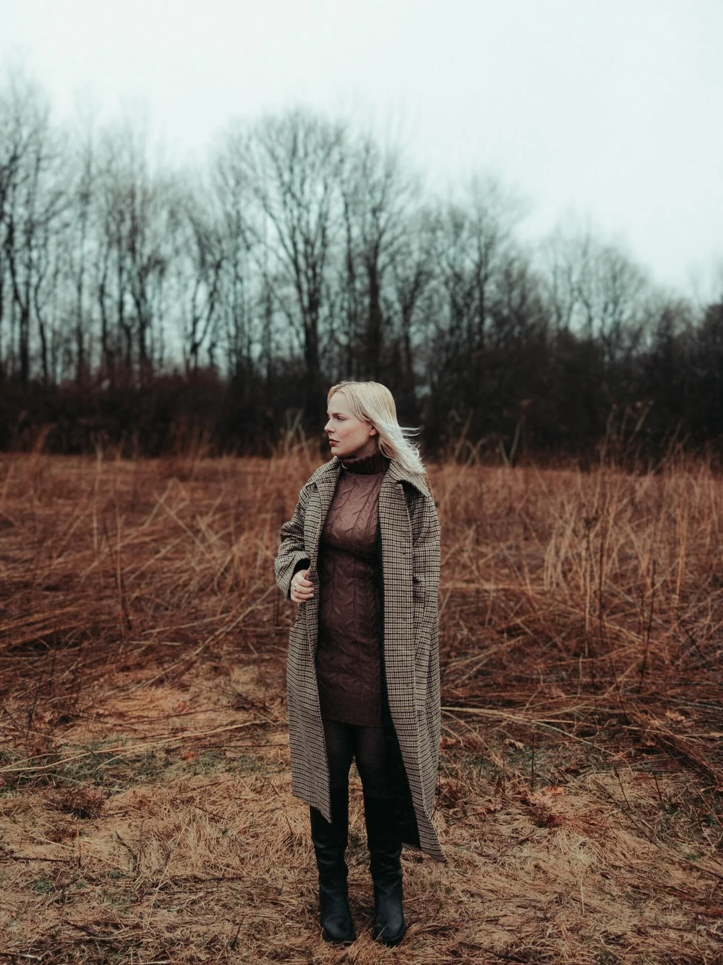 Losing you is like cutting my fingers off 🥀
-Cutting My Fingers Off, Turnover