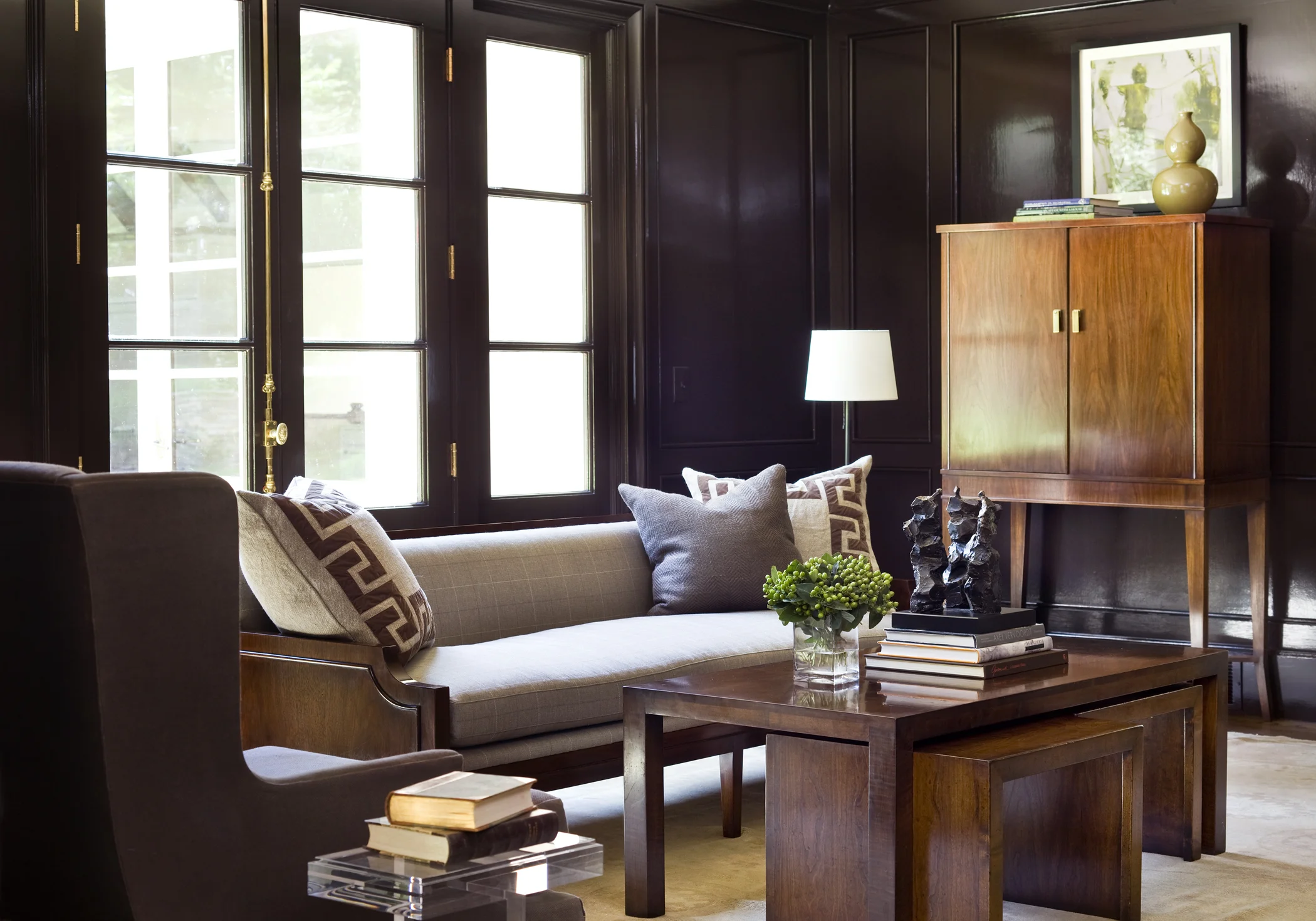 110815_Furniture_Brown_EGDines_027.jpg