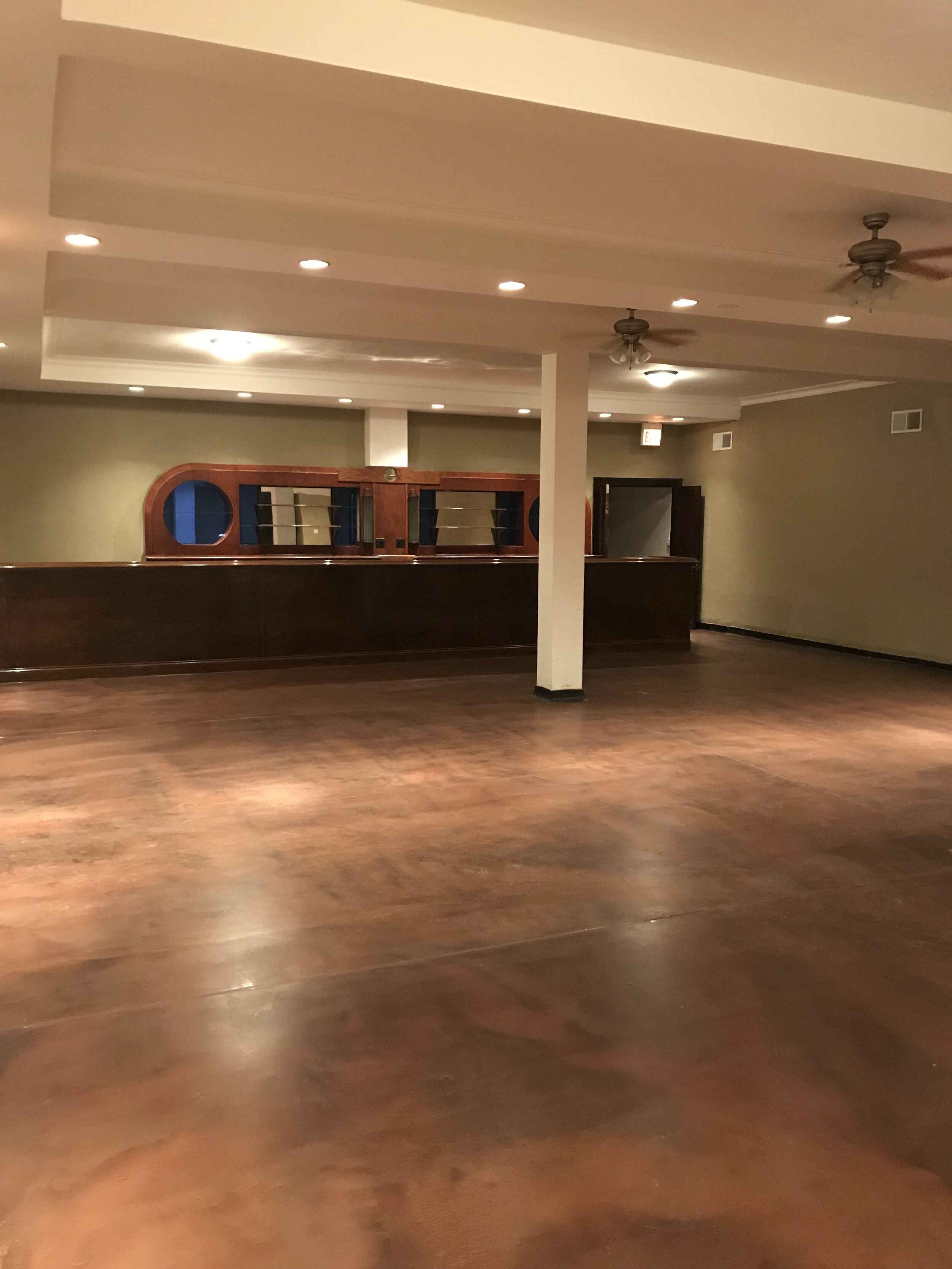 Irving Room (Located in the Lower Level)