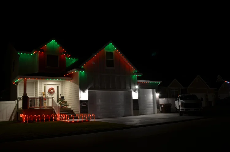 Custom Trimlight installation on a home