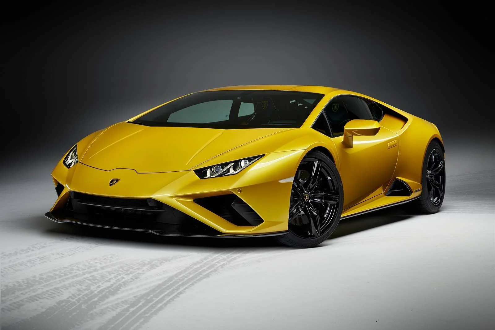 2021_lamborghini_huracan_coupe_evo-rwd_fq_oem_2_1600.jpeg