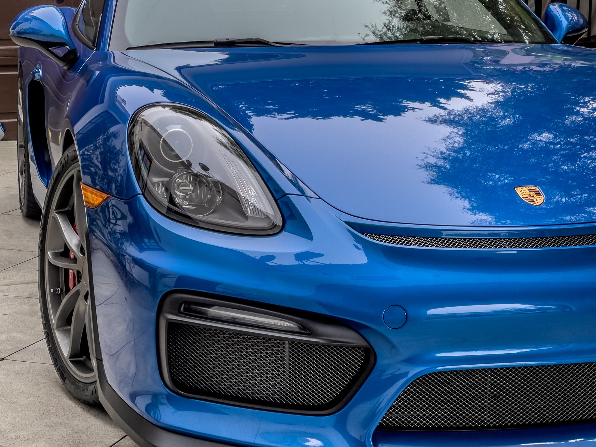 Ceramic Coating: 5 Benefits Of Ceramic Coating For Your Vehicle