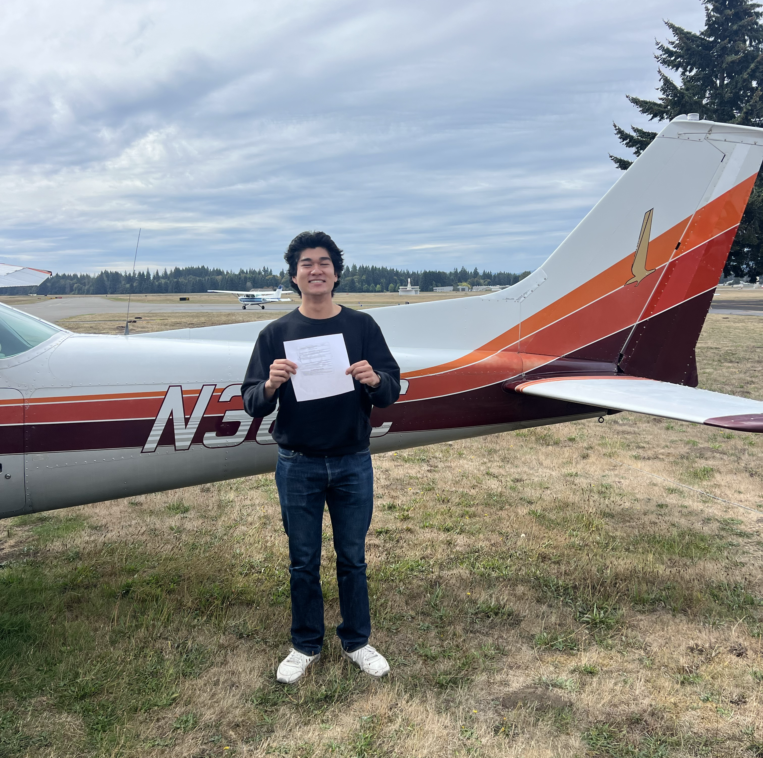 Congratulations to Jeremy Dao, our newest CFII! 🎉 Already a CFI at Safety In Motion Flight Center, Jeremy just passed his instrument instructor checkride and can now train Instrument Rating students. Great work, Jeremy!