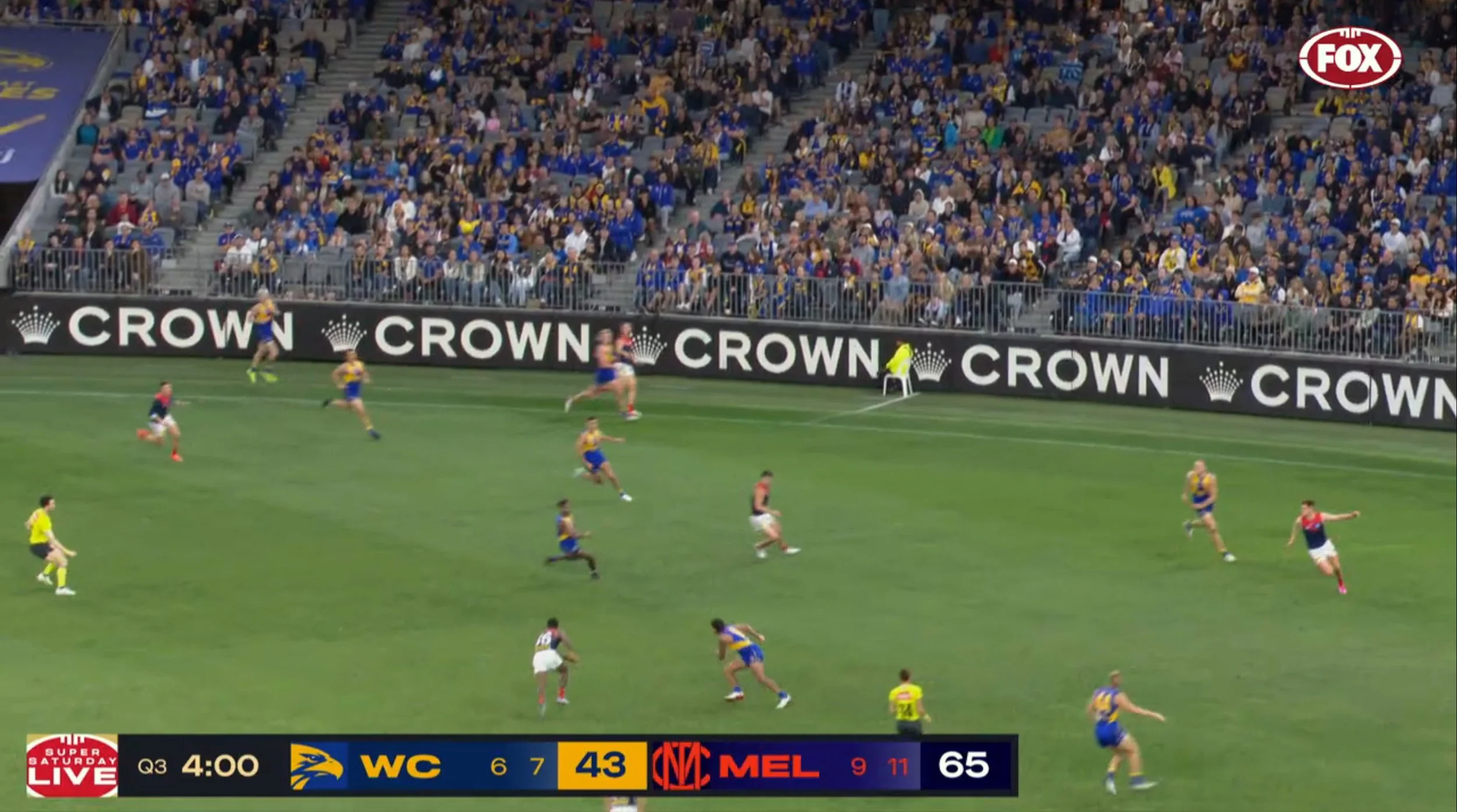 Crown AFL_LED_2.jpg