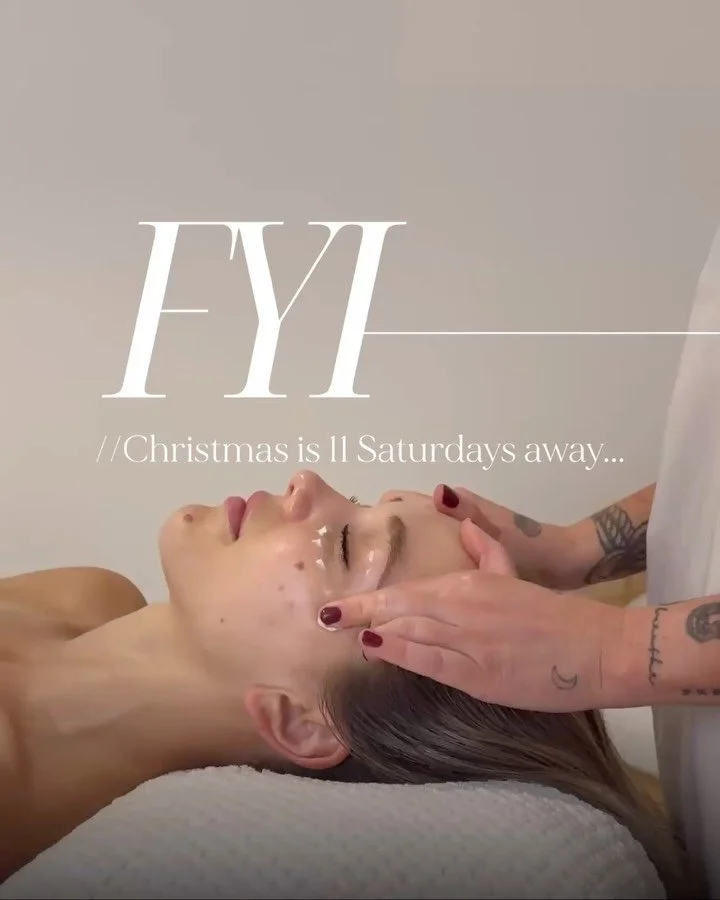 👀 Hint hint&hellip; It feels like the calm before the storm (also known as silly season)! 

We are a few weeks away from the holidays - the best time to lock in your remaining appointments for the year. 🗓️

Glide into the holidays with perfect brow
