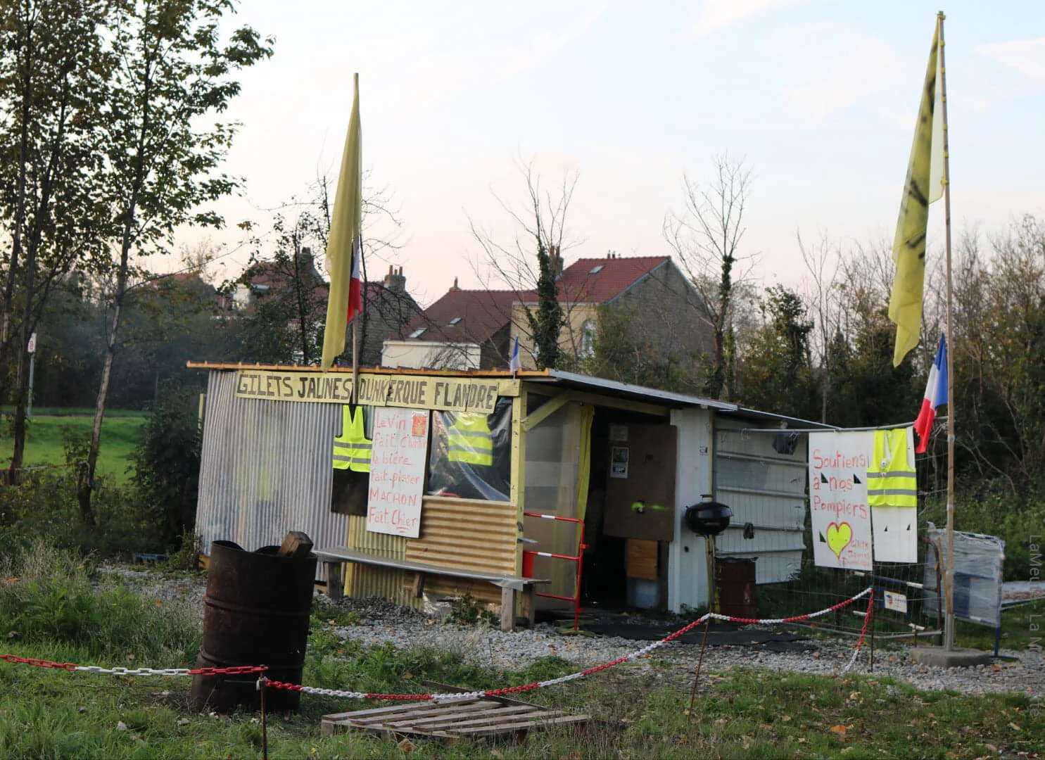 Gilets Jaunes De Dunkerque Depuis Un An Notre Vie Cest