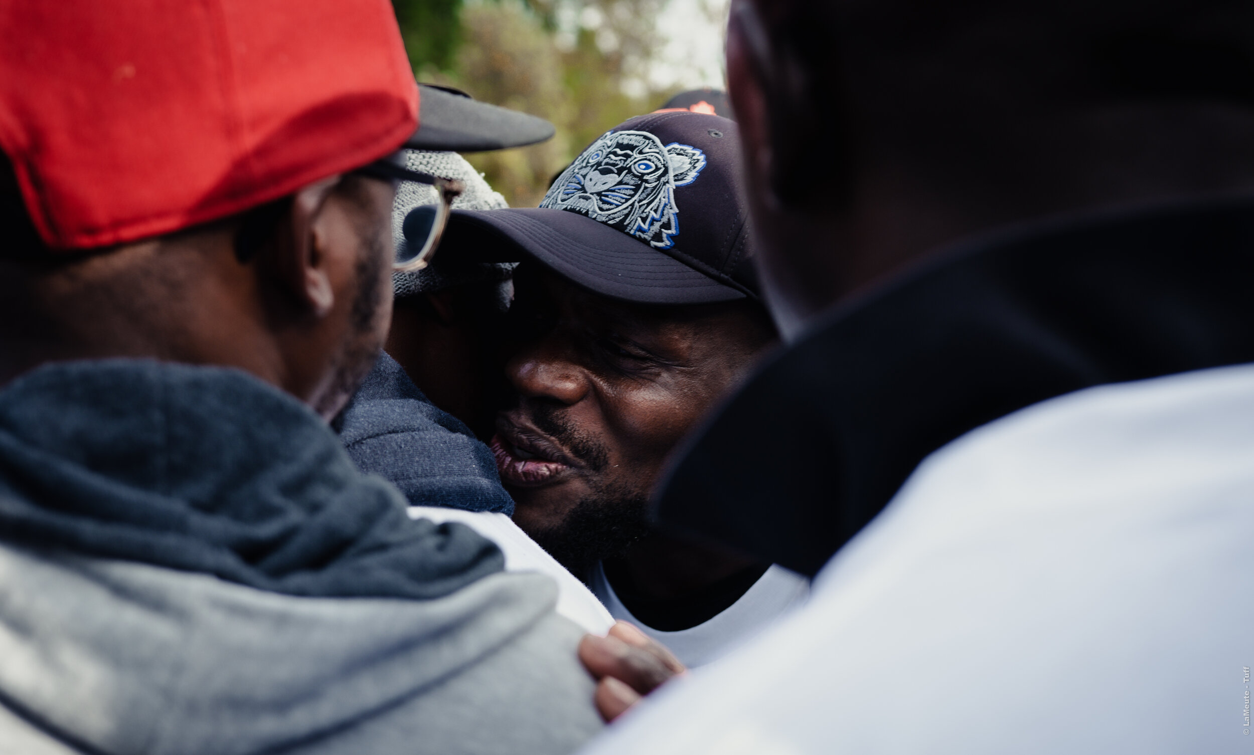   Le rappeur&nbsp;   KERY JAMES   &nbsp;est venu apporter sa solidarité à la famille Bah.  © LaMeute - Tuff 