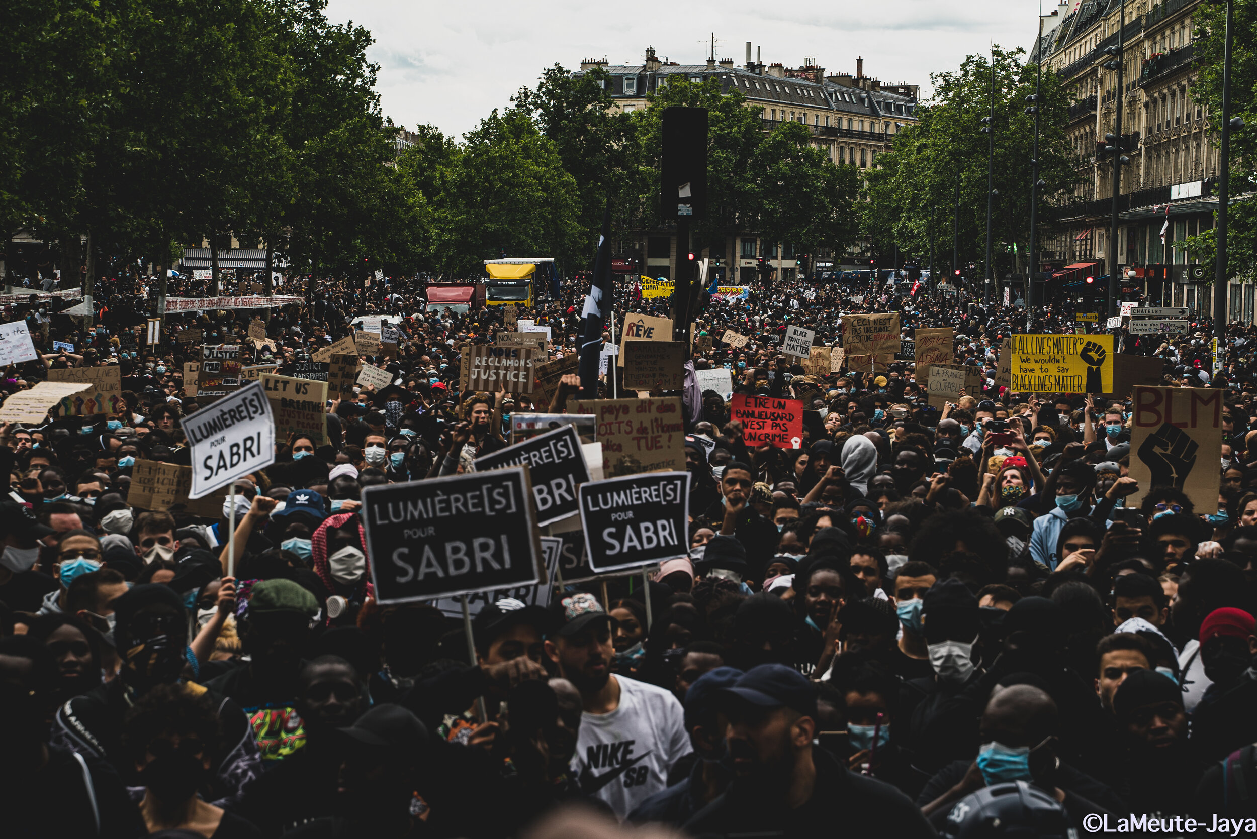 Comit+® pour Adama - Rassemblement contre les violences polici+¿res 13 JUIN 2020-84.jpg