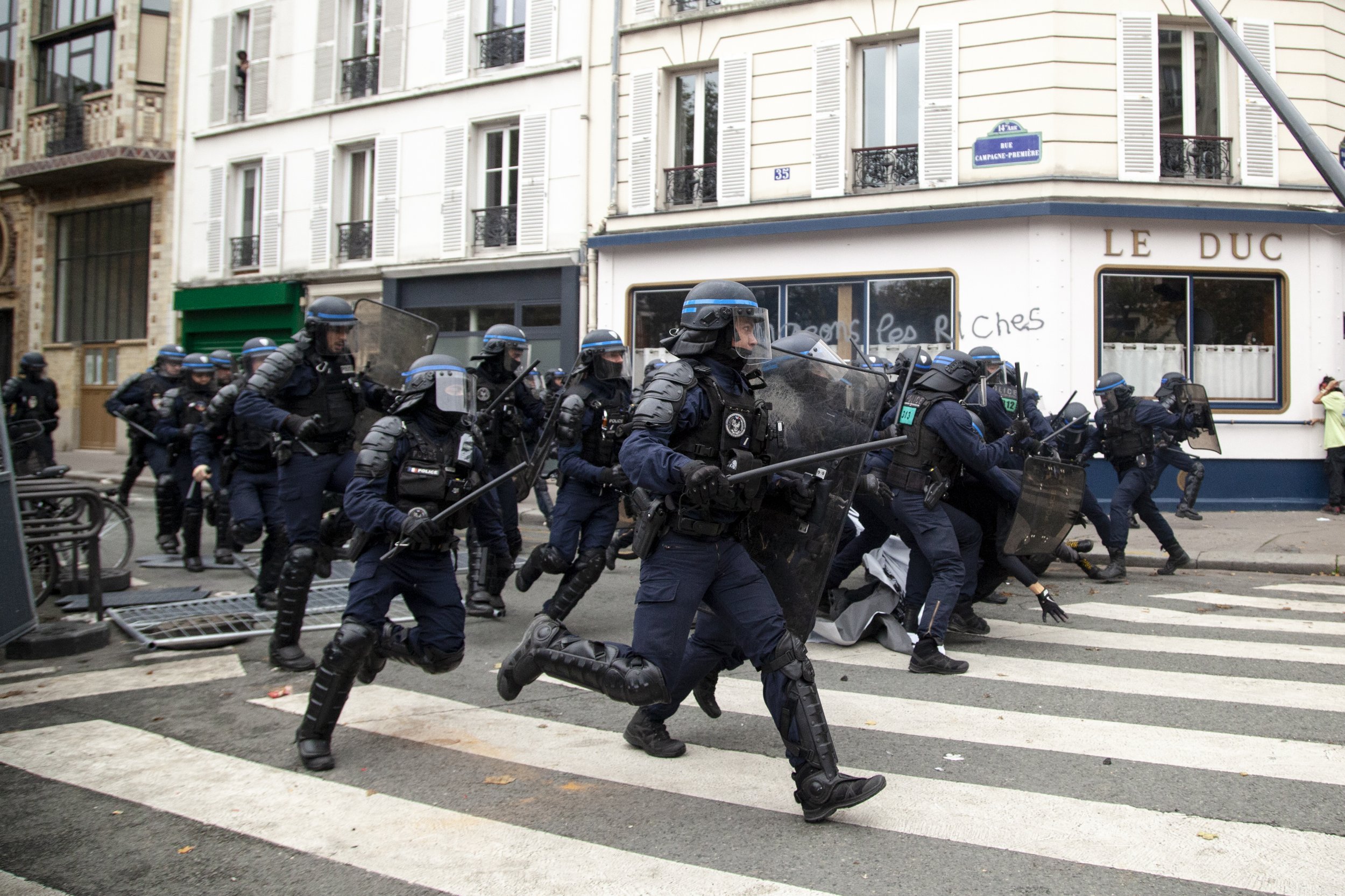 2022101820220413_occupation_sorbonne_jeanneactu-51manifestation_greve_generale_jeanneactu.jpeg