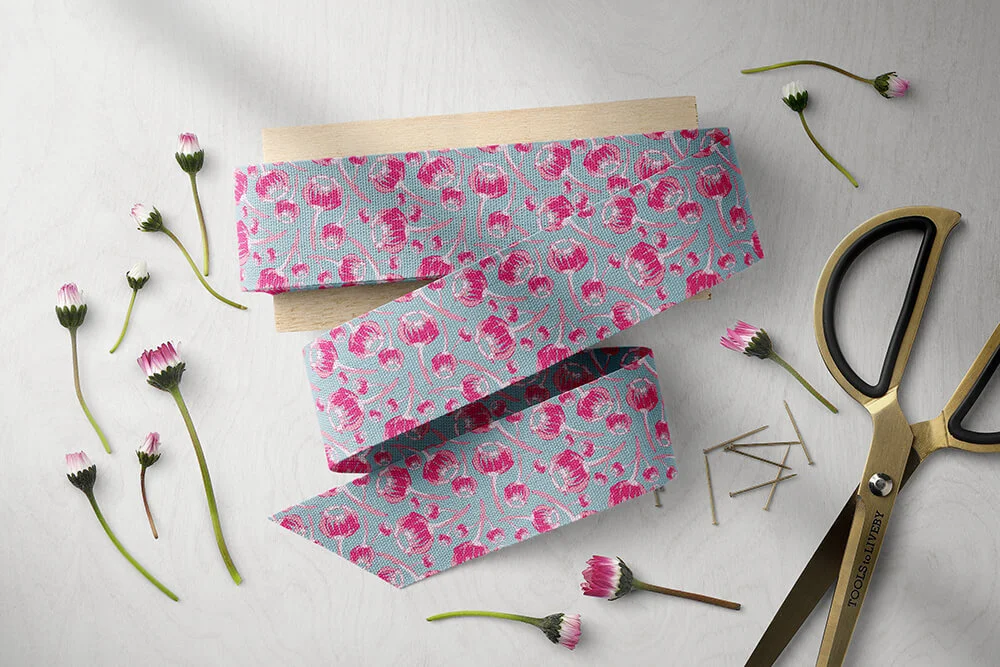 ribbon with daisies.jpg