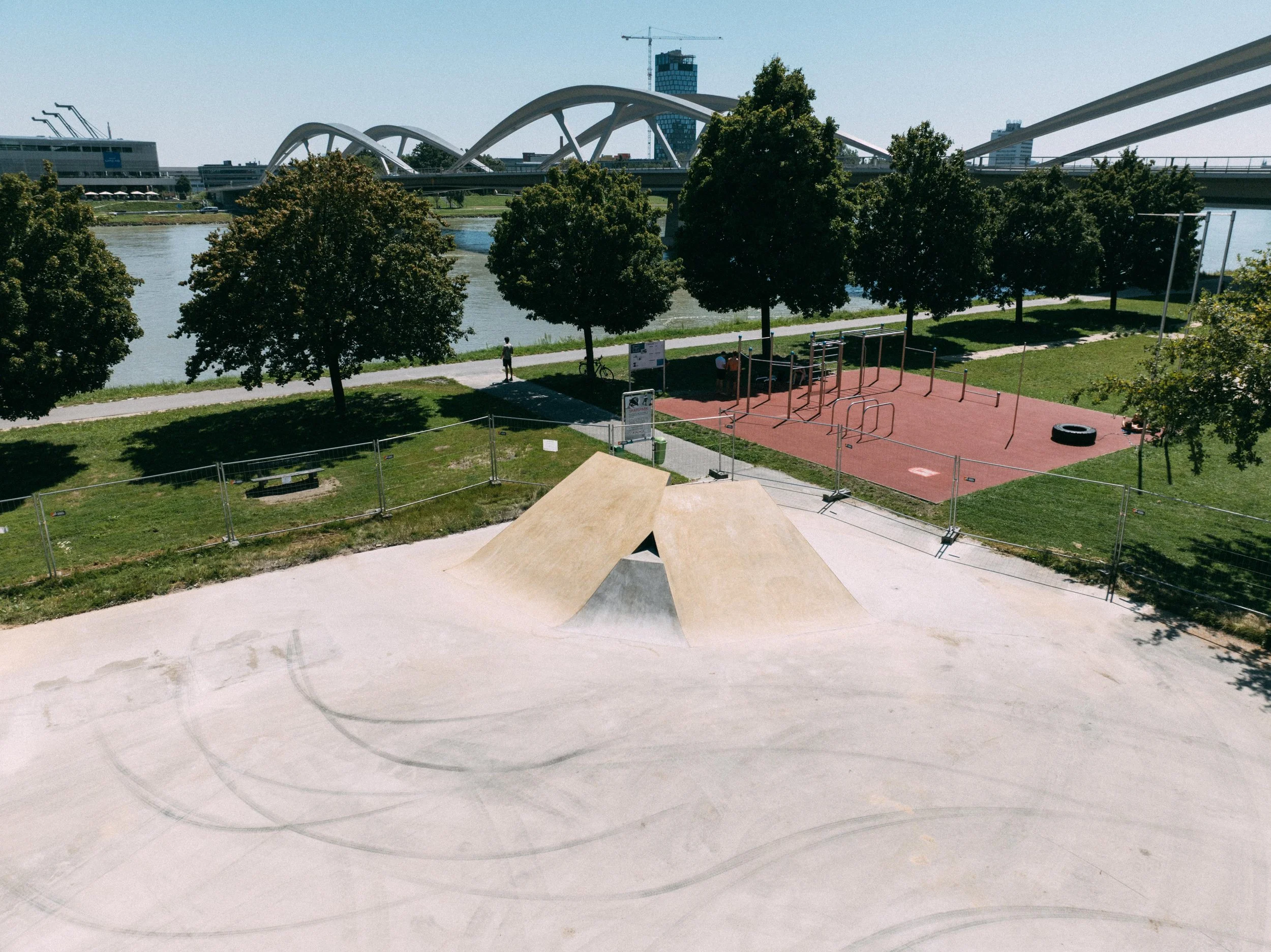 DJI_0989.jpg