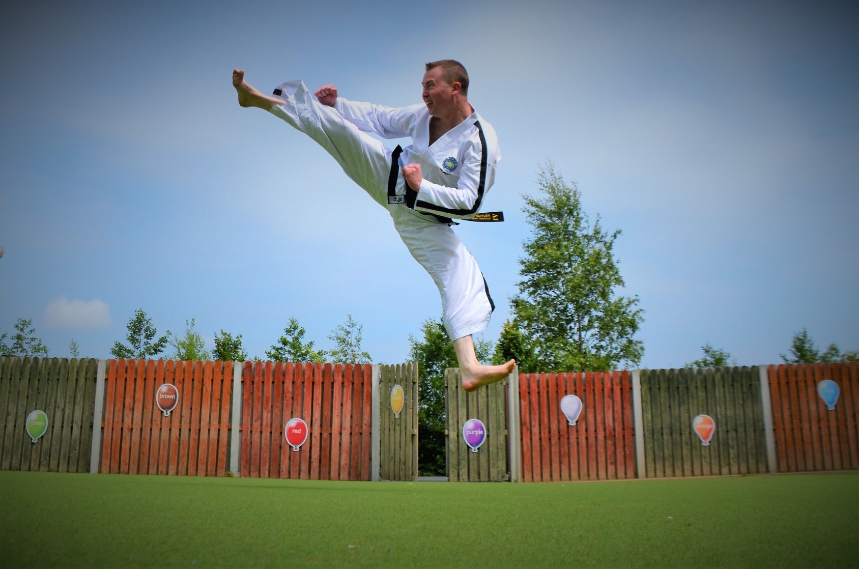 Man doing TaeKwondo.jpg