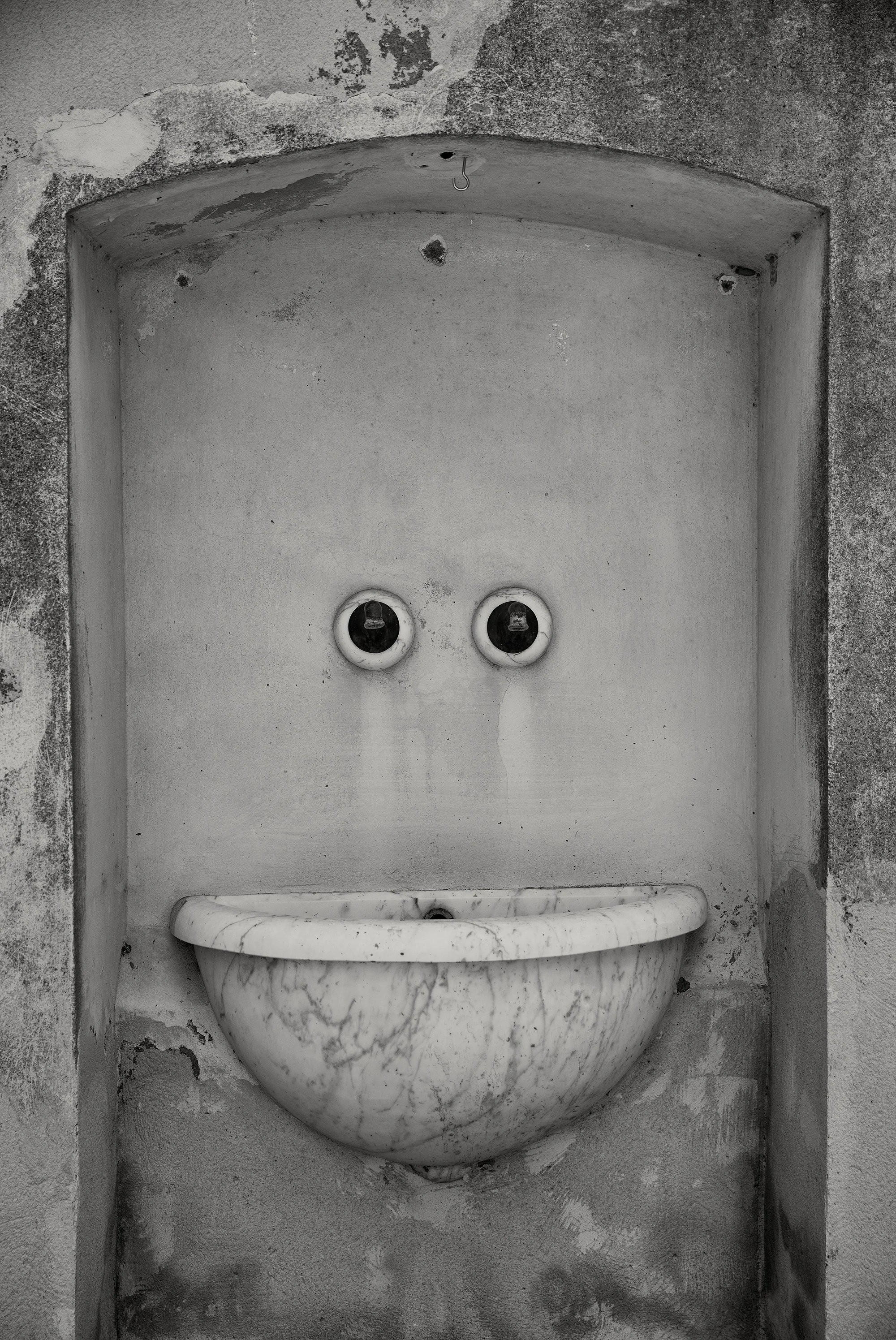 WATER FOUNTAIN, PANICALE, UMBRIA