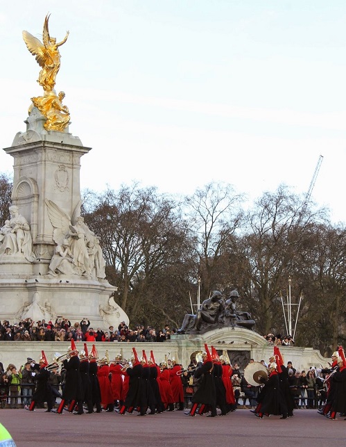 Arriving in London with Curt and Deb!