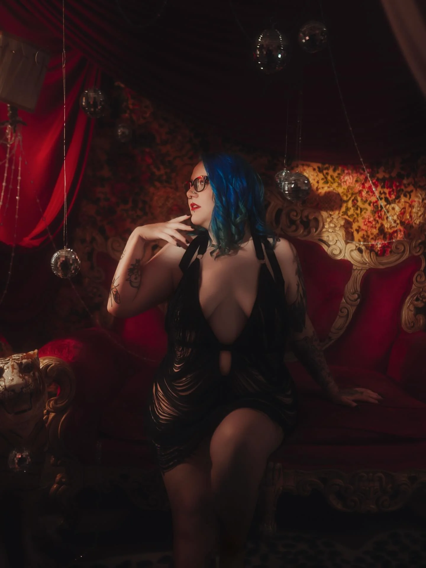 ✨ pink ✨

Just got back from a very wild and wonderful cross country adventure. 23 hours driving, 45 if ya count the car camping, with my dog and the pole. Here&rsquo;s a draft as a treat, I&rsquo;ve missed my phone but my brain is juiced.