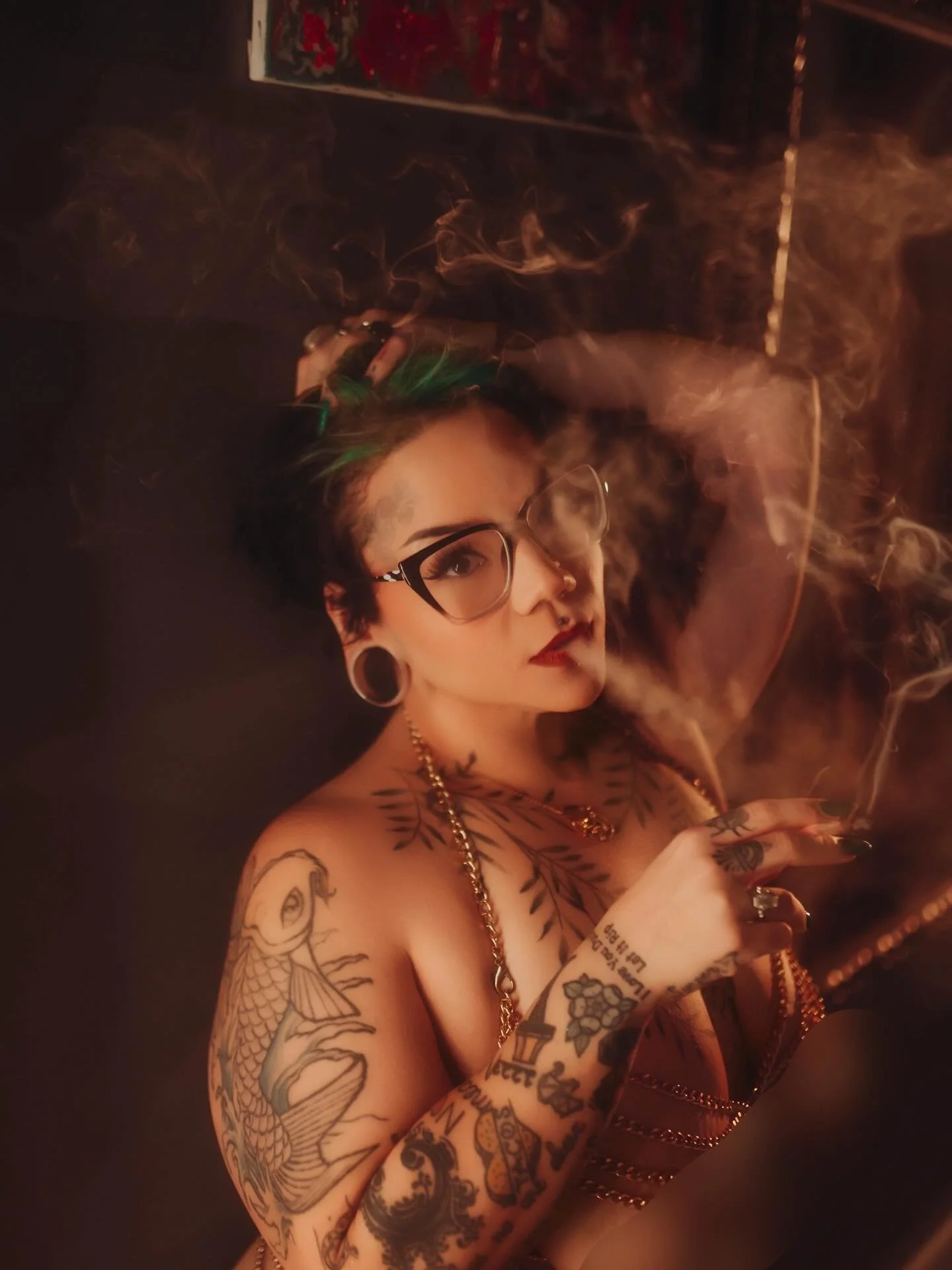 Need a smoke break?

Me, too 😮&zwj;💨

Booking January and all of 2026: it&rsquo;s your turn. DM for more information on the boudoir shoot that transforms you

If you&rsquo;re a cop: then this is AI babyyyyyy