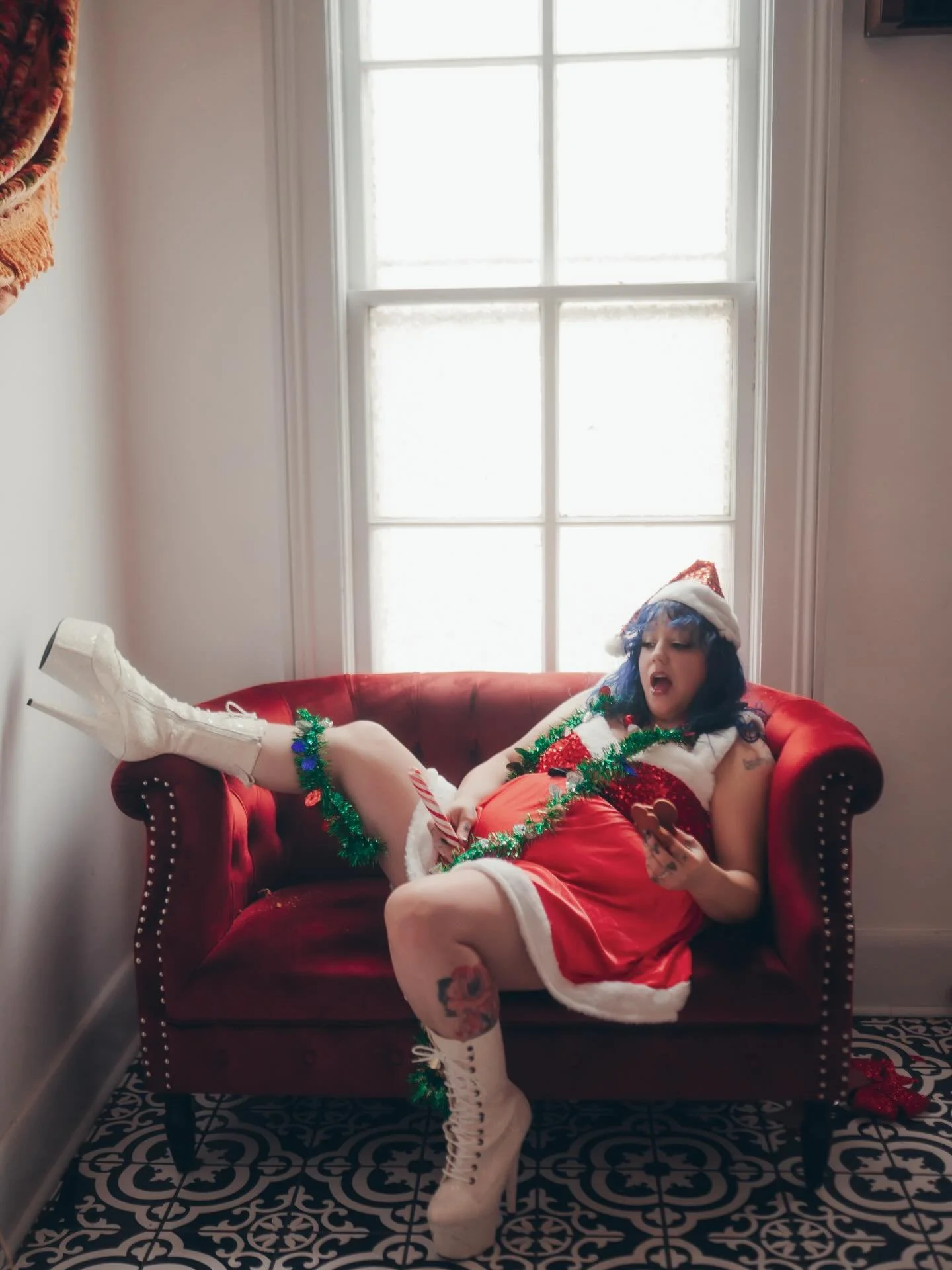 I&rsquo;ve been rewatching all of the Austin Powers movies in this weather and therefore every caption I can think of for these is super stupid and inappropriate so, this is what ya get.

I have availability before the holidays 😈 if you need a last 