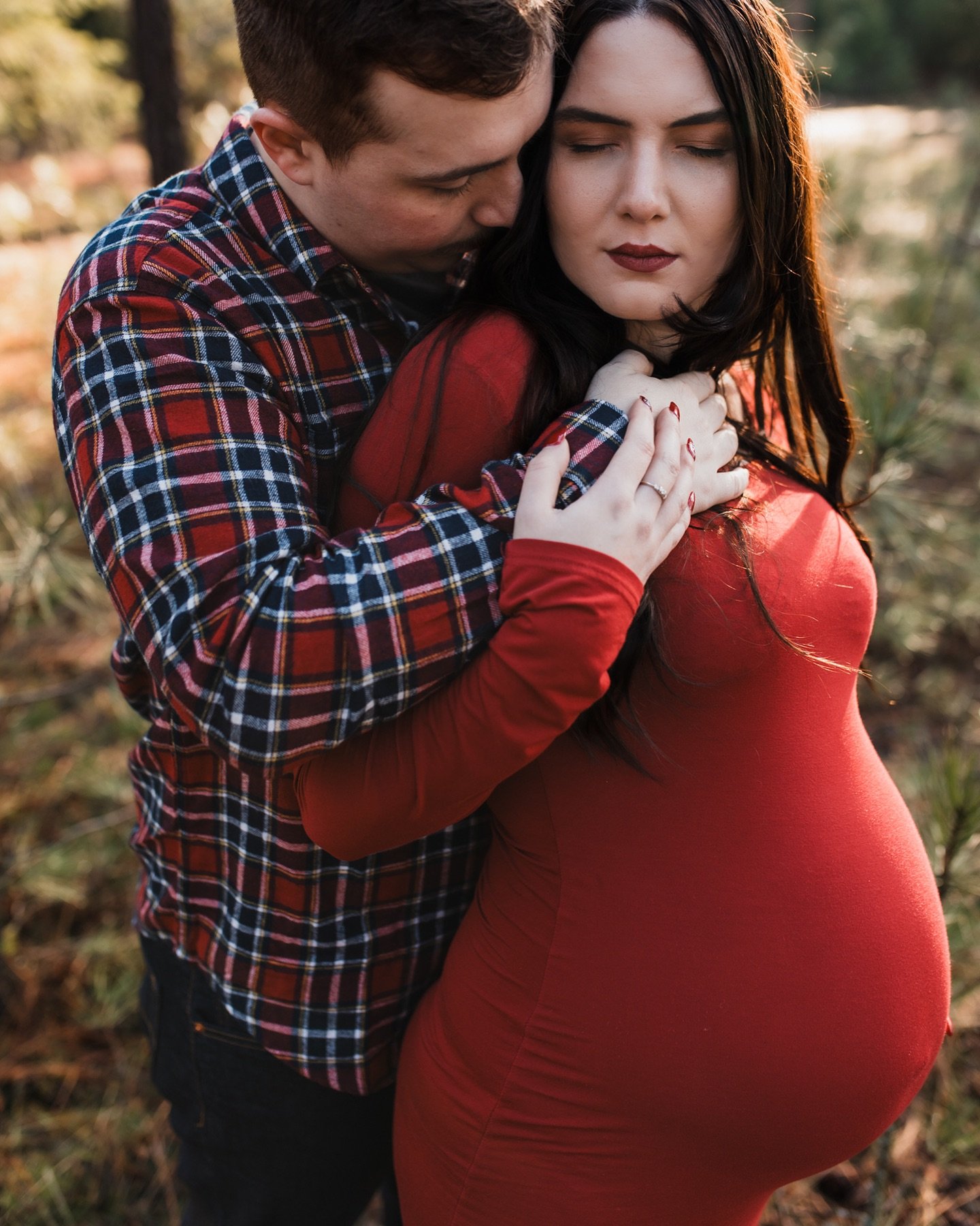 I NEVER do this&hellip;

Flash sale on maternity sessions! Today thru tomorrow only (04/22-04/23).

Here&rsquo;s the deal friends, my portfolio has become slim on maternity sessions for what I am able to share due to various reasons outside of my con