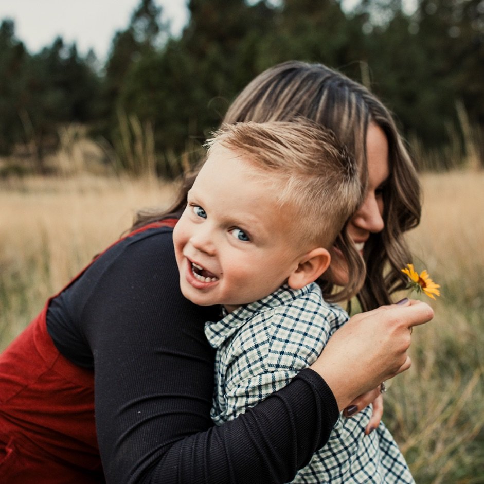 Did you know right now is the best time of year for family photoshoots?

Here's why.

The sun is setting at 8pm, that means golden hour (photoshoot start time)starts at 7 which is still reasonable for most young kiddos. The later into summer, the har