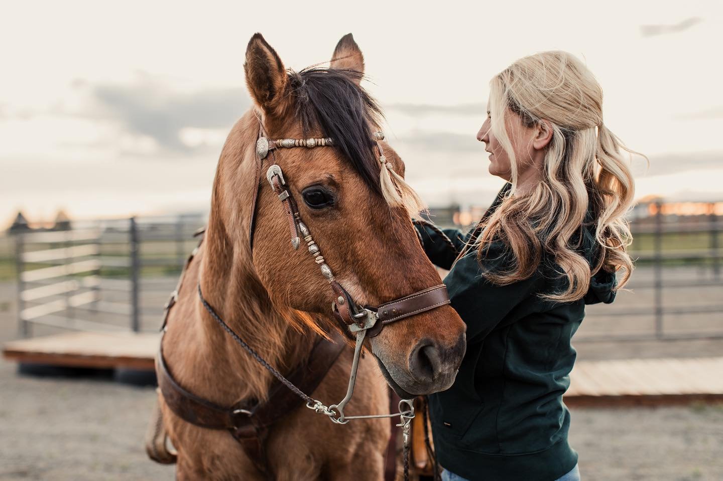 Sometimes motherhood is sitting in a field with flowers and sometimes it's taking your kid out for his first horseback ride.

I'm now offering documentary family sessions where I tag along with your family for your favorite activities 

Horseback rid