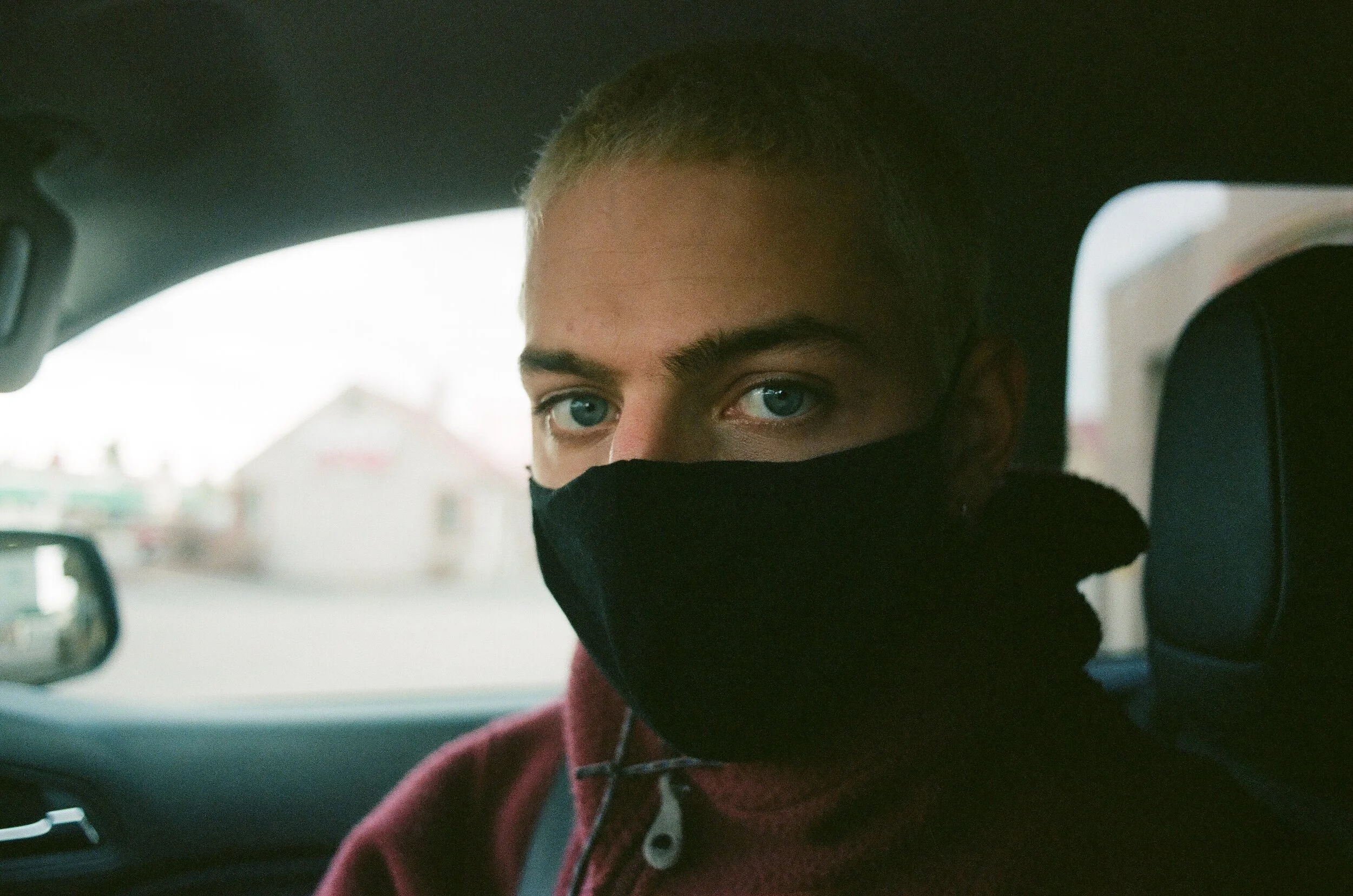 buzzblondesam.jpg