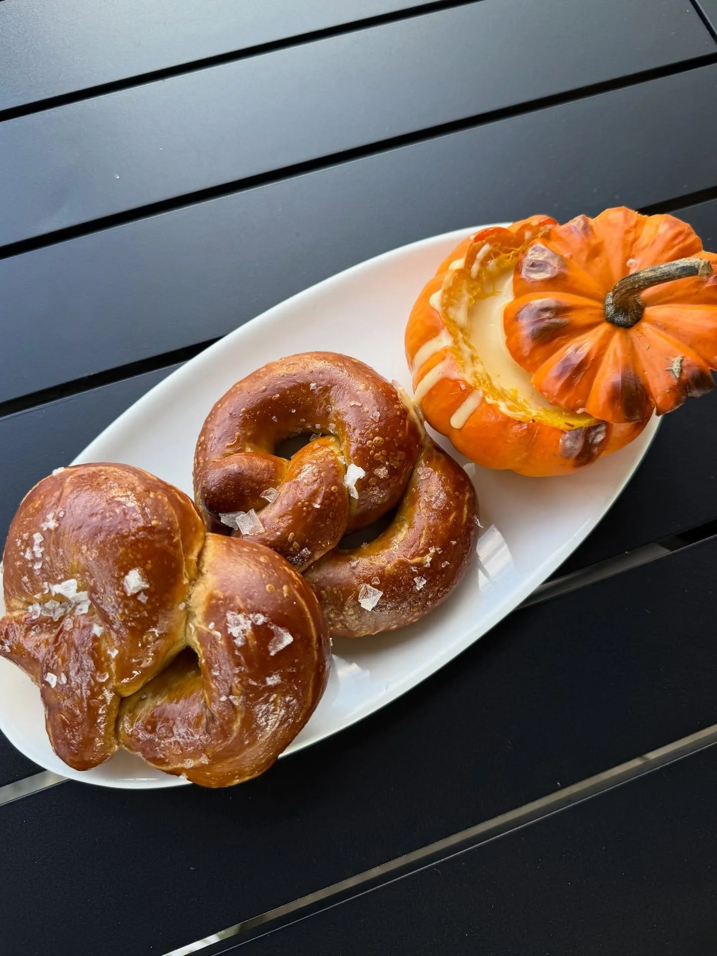 Our kind of Halloween spirit! 🎃

Dinner 5:00-9:30 &bull; Walk-in&rsquo;s welcome at our first come, first served bar and cocktail seating