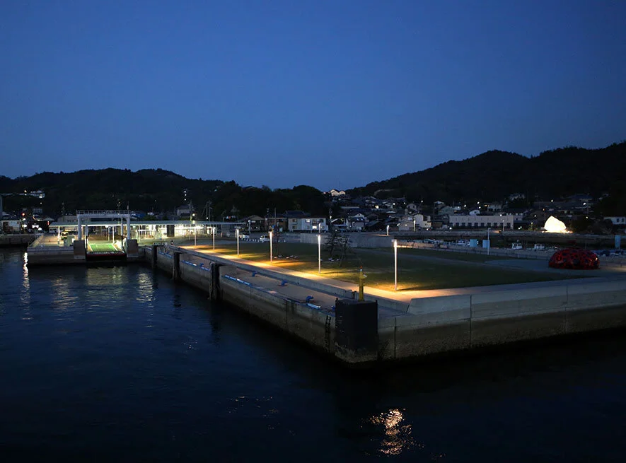 david-koenig-japan-naoshima-miyanoura-01.jpg