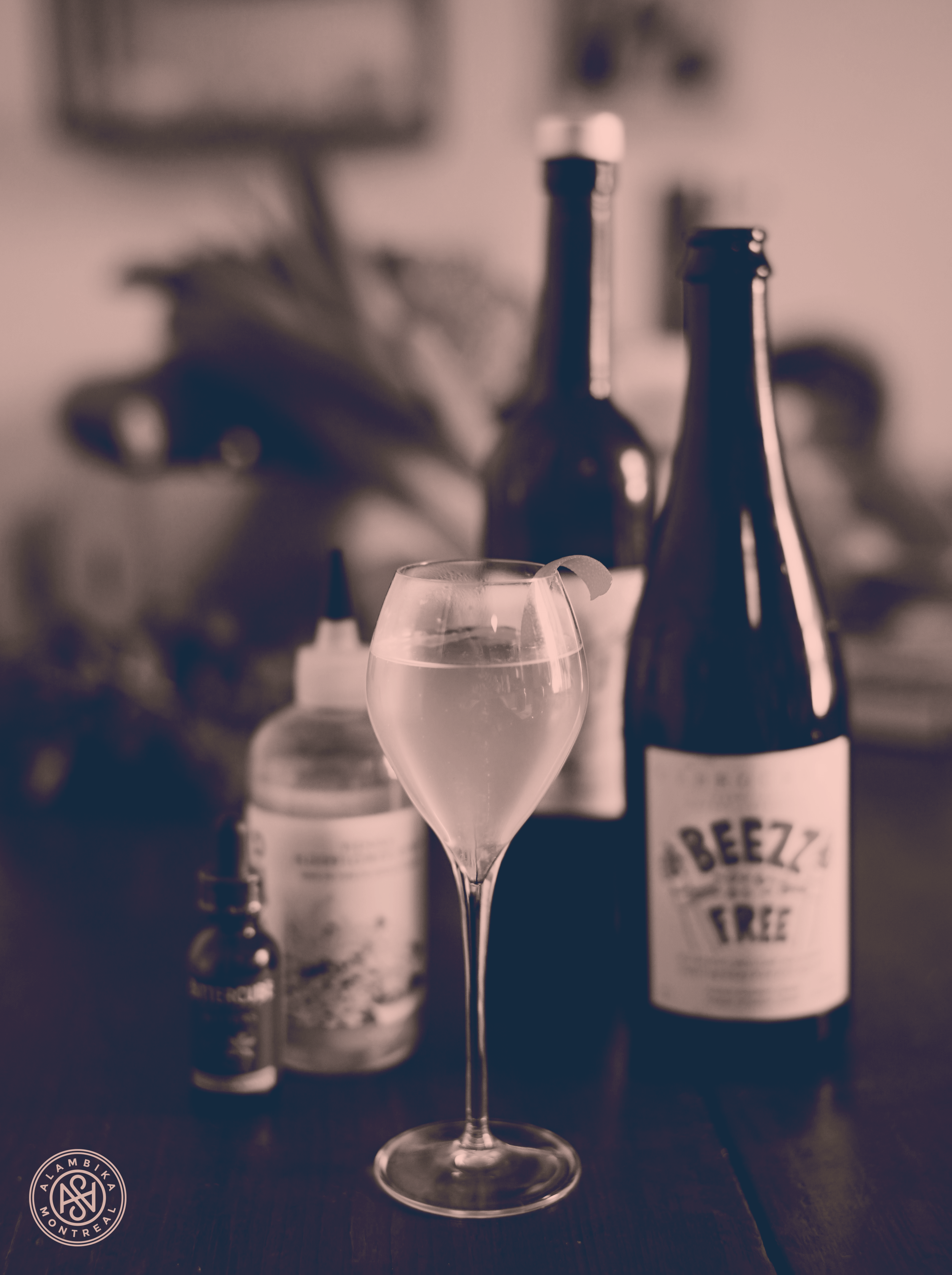 L'abeille insoumise : cocktail pour accueillir le printemps