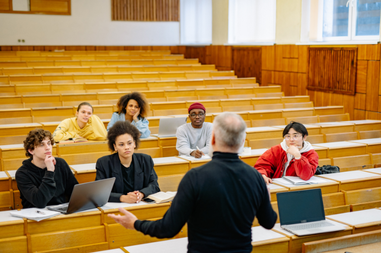 Cannabis Education Programs in Massachusetts