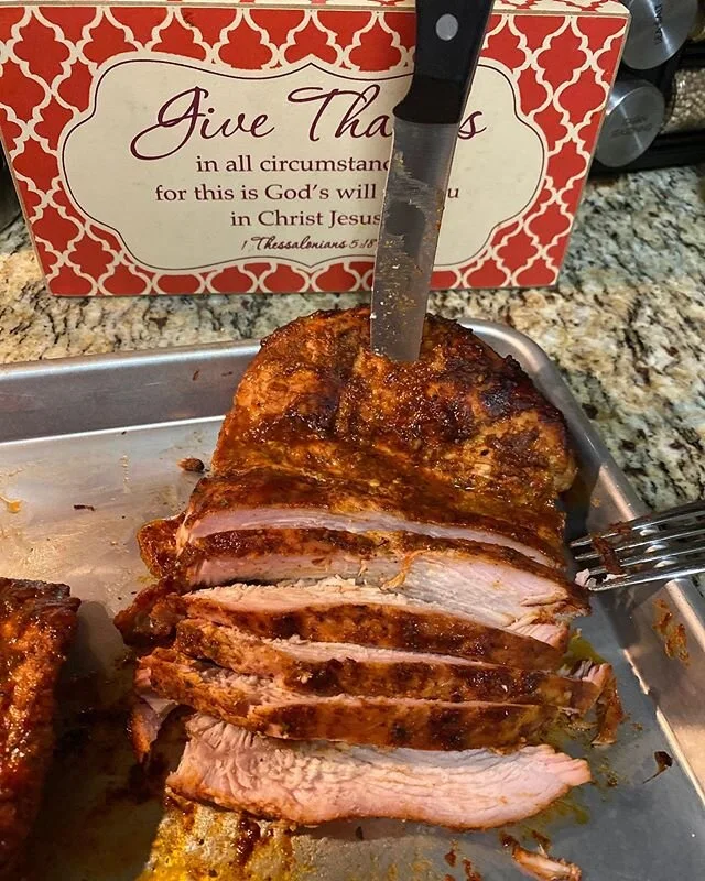 Smoked Turkey from @butterballturkey for 3 &amp; 1/2 hours using @kingsford charcoal. Seasoned ONLY with @indibyli Spices! .
.
#sundayfunday #sunday #sundayvibes #indibyli #indispices #turkey #spices #food #foodie #instagood #instadaily #butterball #