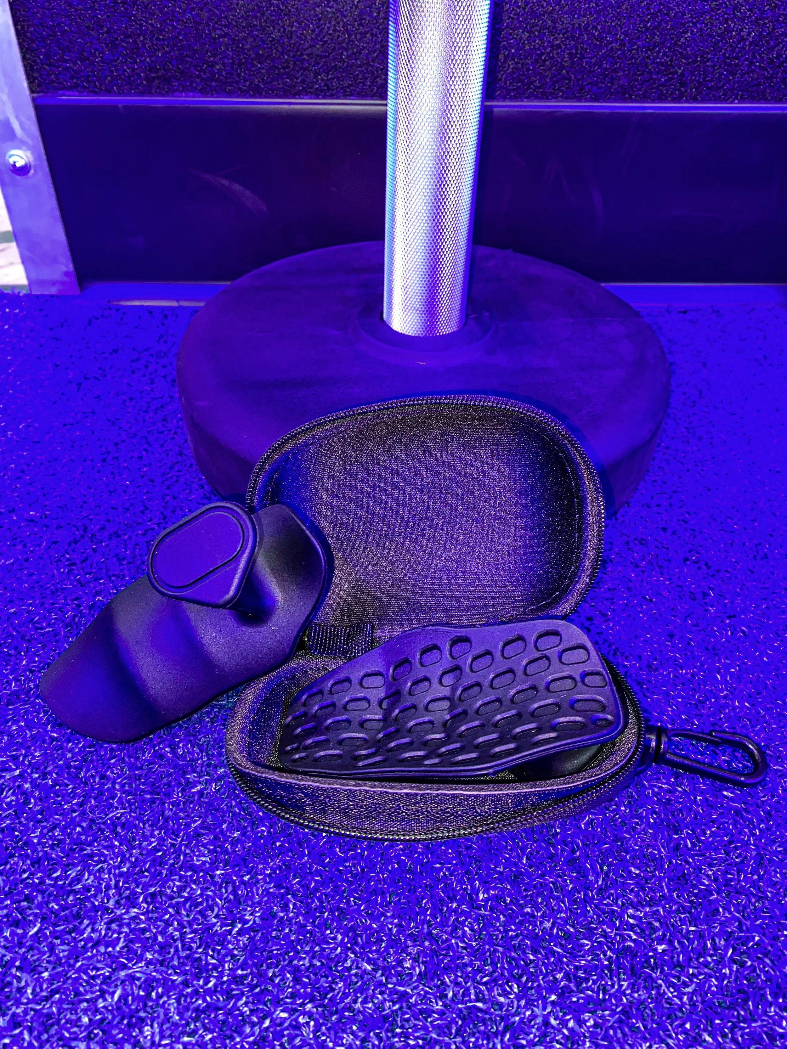 WEIGHT LIFTING GRIPS- RUBBER