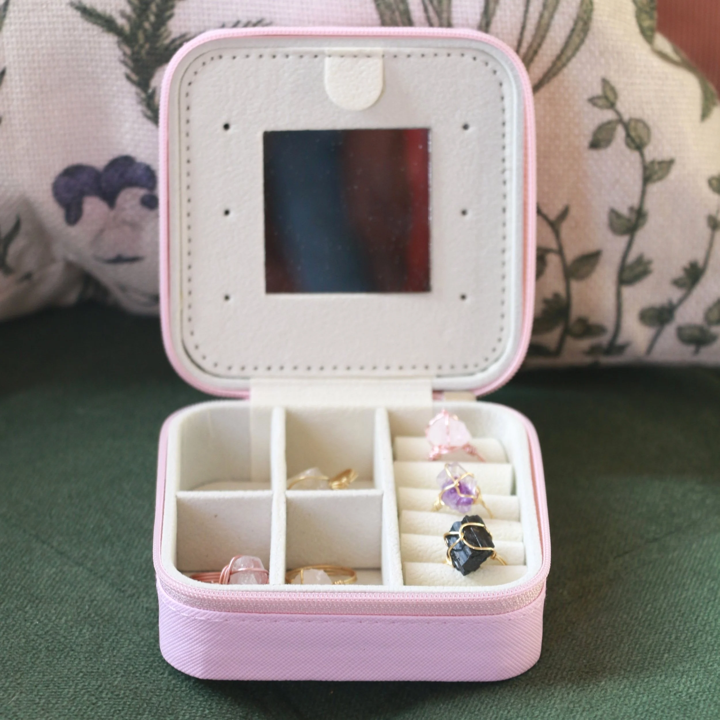 Joyero rosa con espejo (travel size)