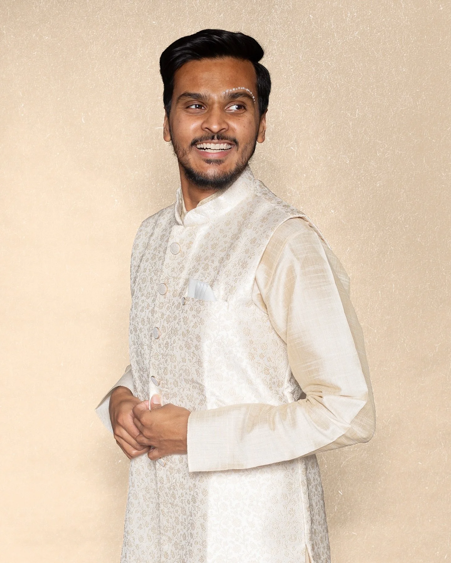 COUNTDOWN TO SFN 30
Oct 17th / Oct 18th (ticket link in bio)

Meet SFN Member: Abhishek Ravi (@abhshk1)!

SFN Member Since: 2023

Favorite Moment in SFN: A deep educational experience at the Sex Museum when we were invited to perform at the Boom Chic