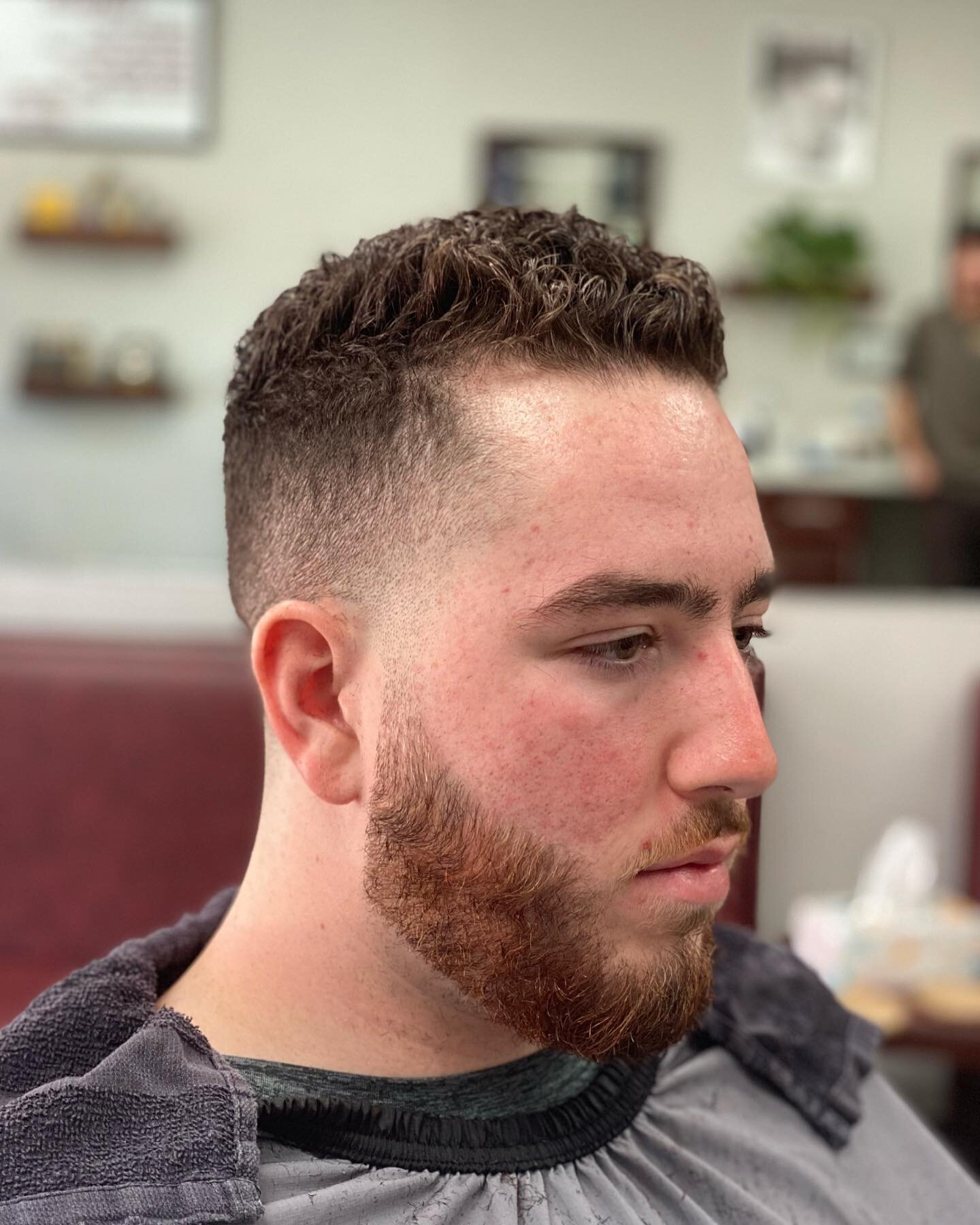 Never left, but just in time for the summer styles ! #tightfade 
Book online with us as we highly recommend appointments!