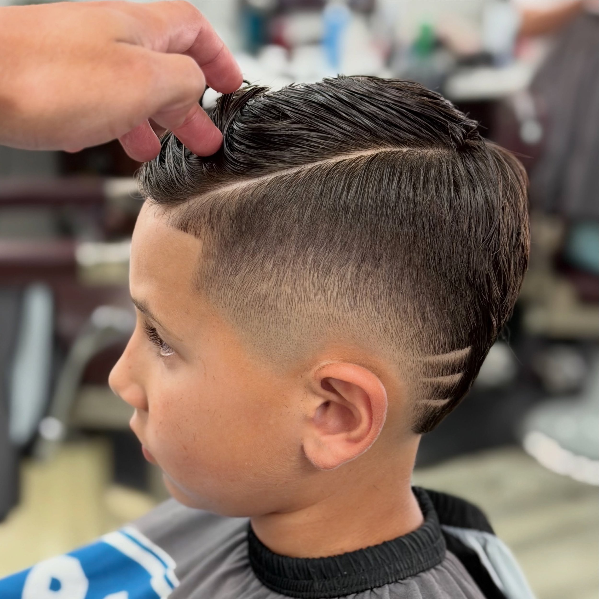 It&rsquo;s the season ! 📚✏️
Back to school is among us 
Appointment recommended &amp; walk ins welcome!
