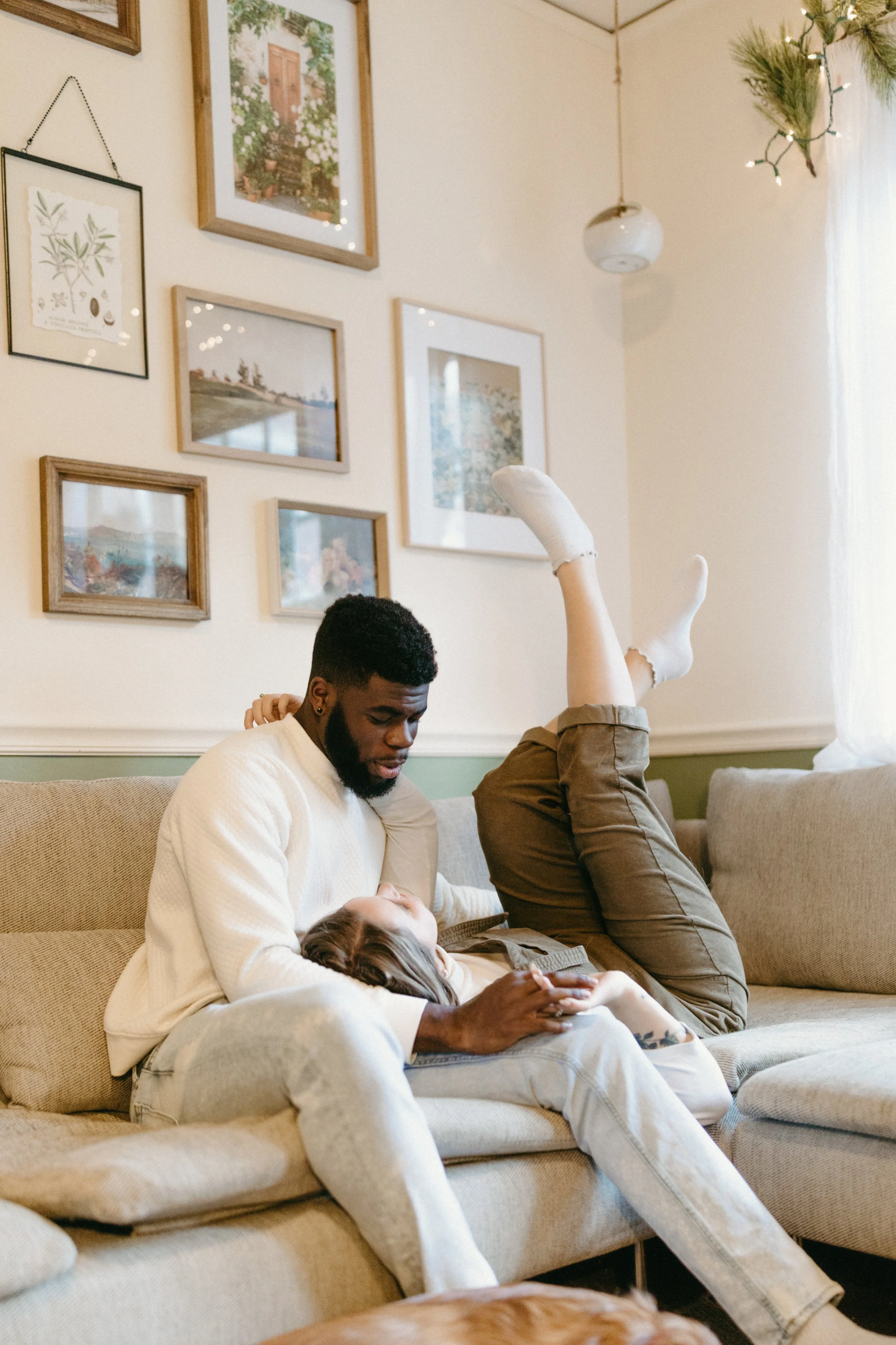 Katelyn, Ben, &amp; Sven Lynchburg, Virginia In-Home Session 