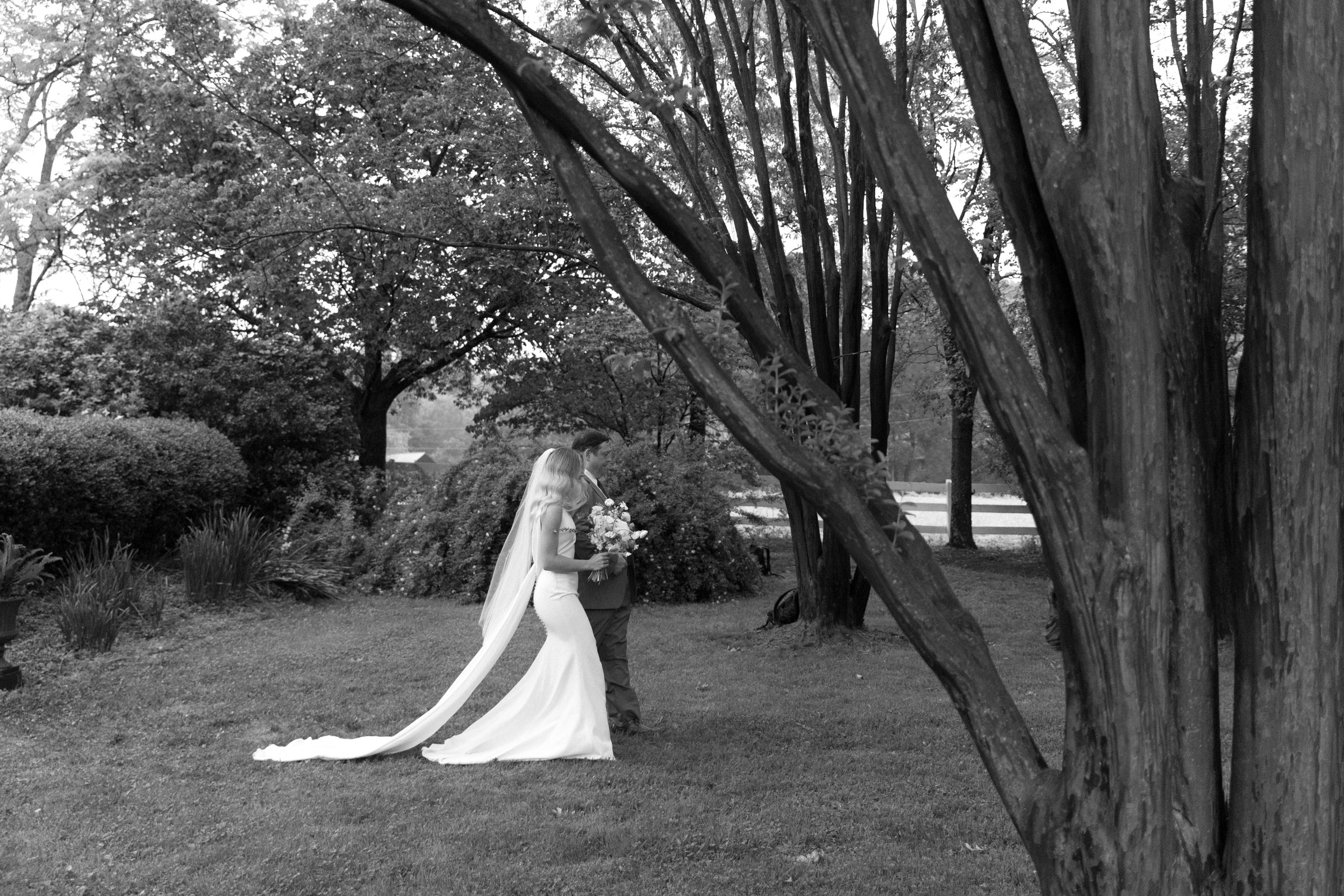 WhitneyNicolePhotosLLC_Historic_Tuckahoe_Wedding_VA22.jpg