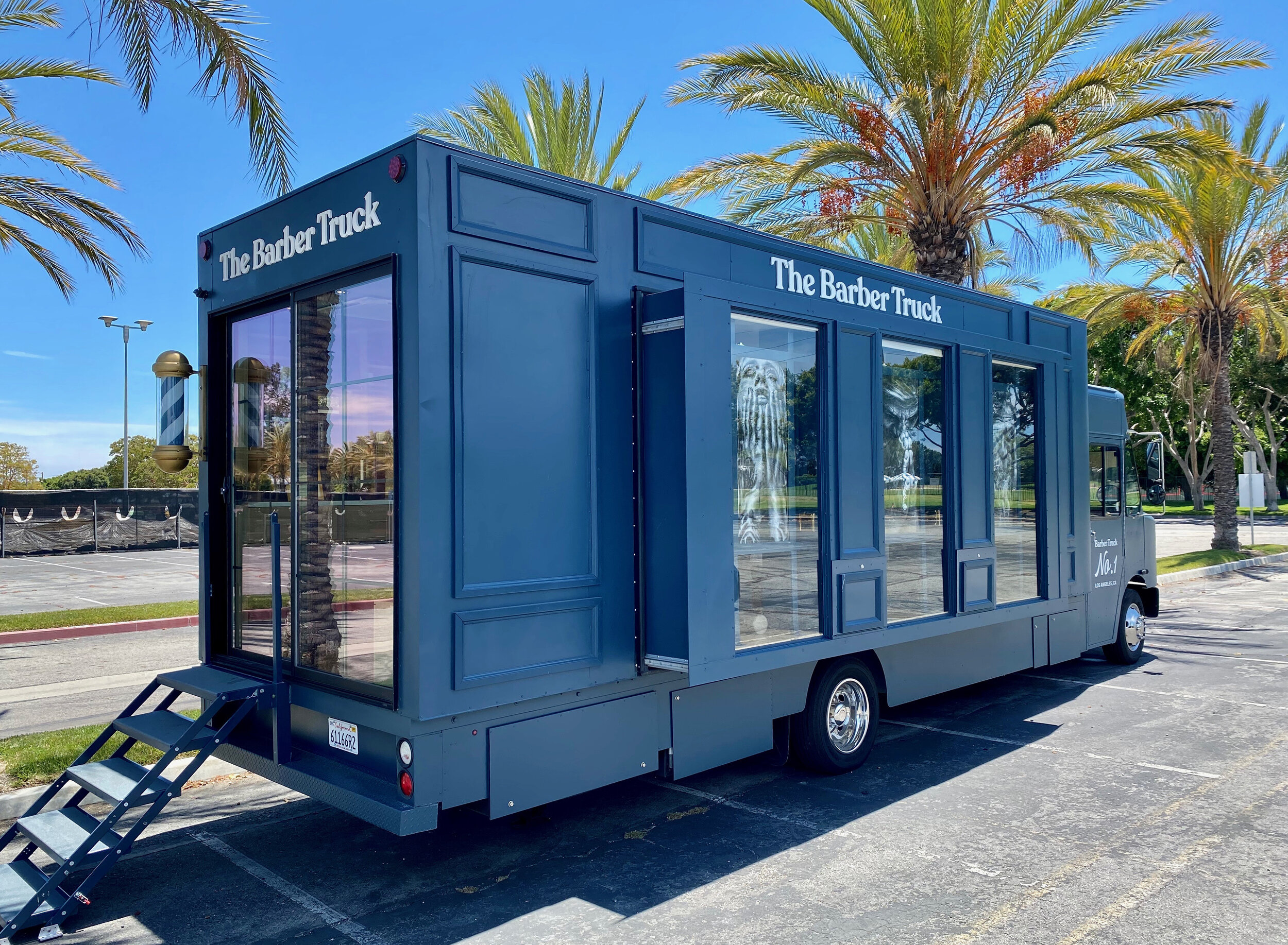 Barber Truck No. 1 exterior image of slide-out at the beach in Los Angeles