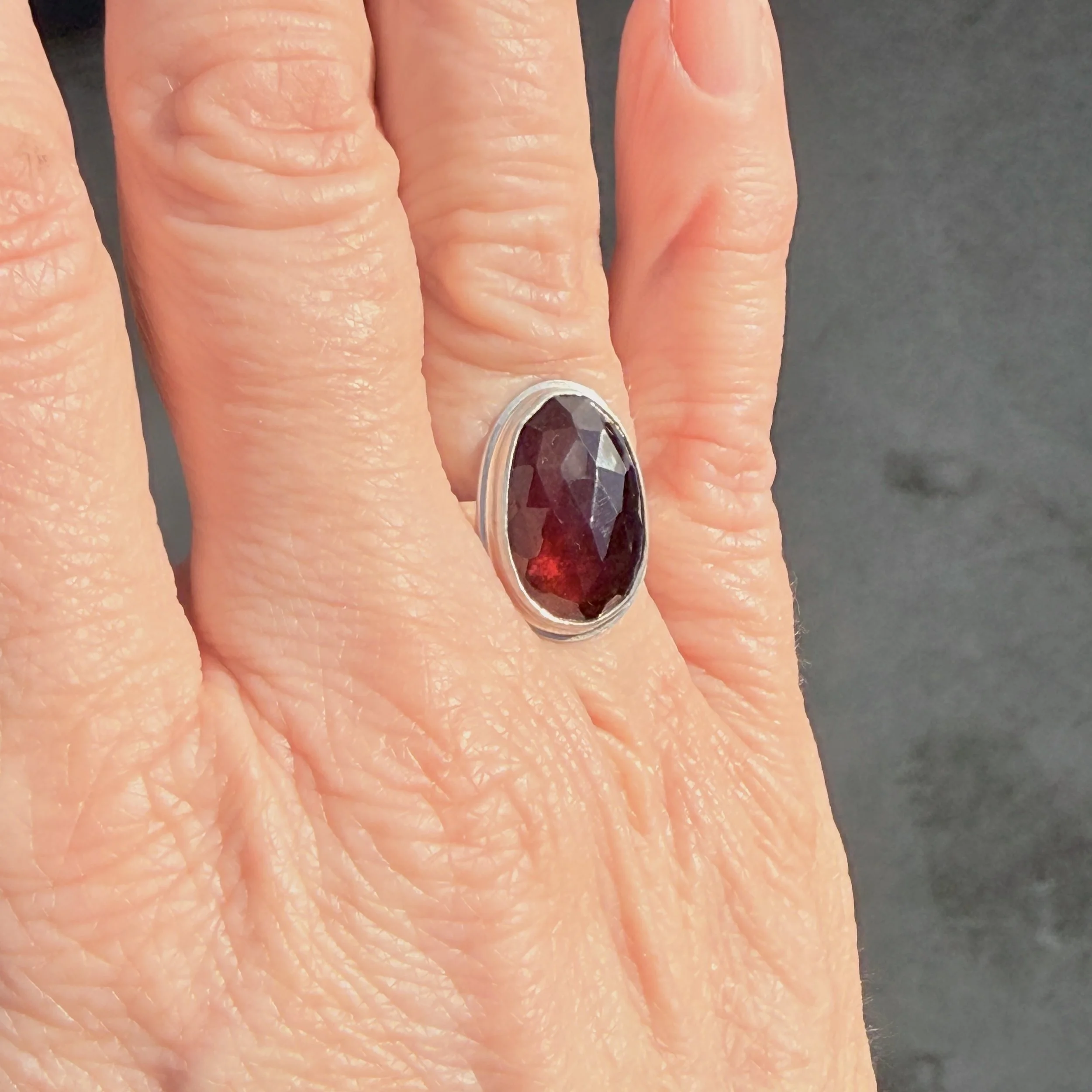 r-Garnet7.5e.jpg