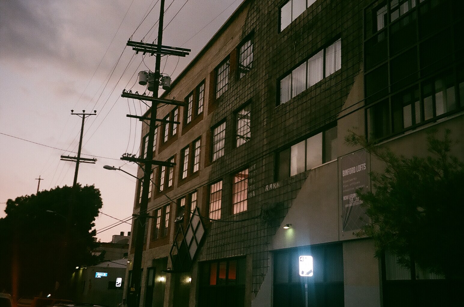 000128430010.jpg