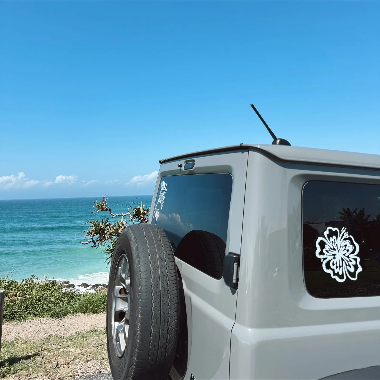 Beach day 🌞
Photo @charlottee.cowen