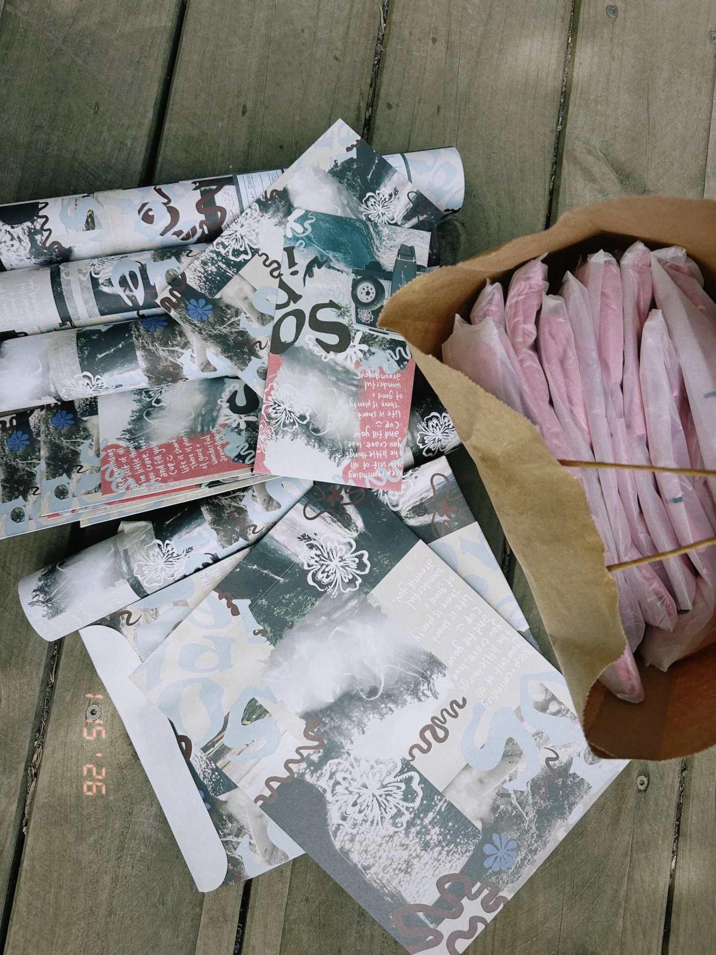 Still my favourite&hellip;.the packaging ❤️&zwj;🔥 All reusable, all compostable. So if you didnt cut out the art and frame it, or use the tube for dried flowers, then at least you can compost it 🫶🏼