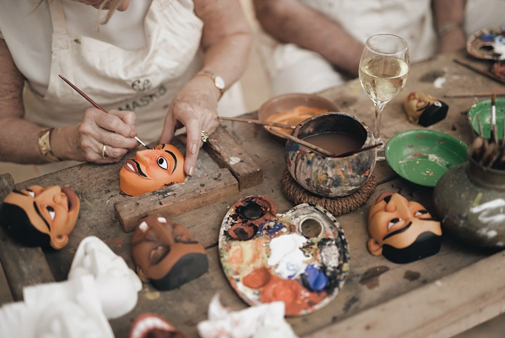 Traditional Ambalangoda mask painting experience