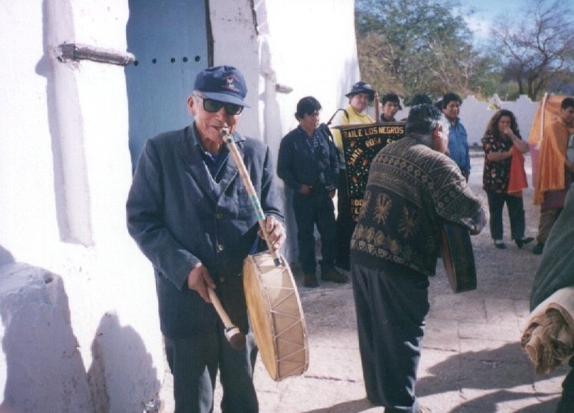 Rene Veron_ Ninos_Mayores_JQuinones_JTejerina_San_Pedro_de_Atacama.jpg