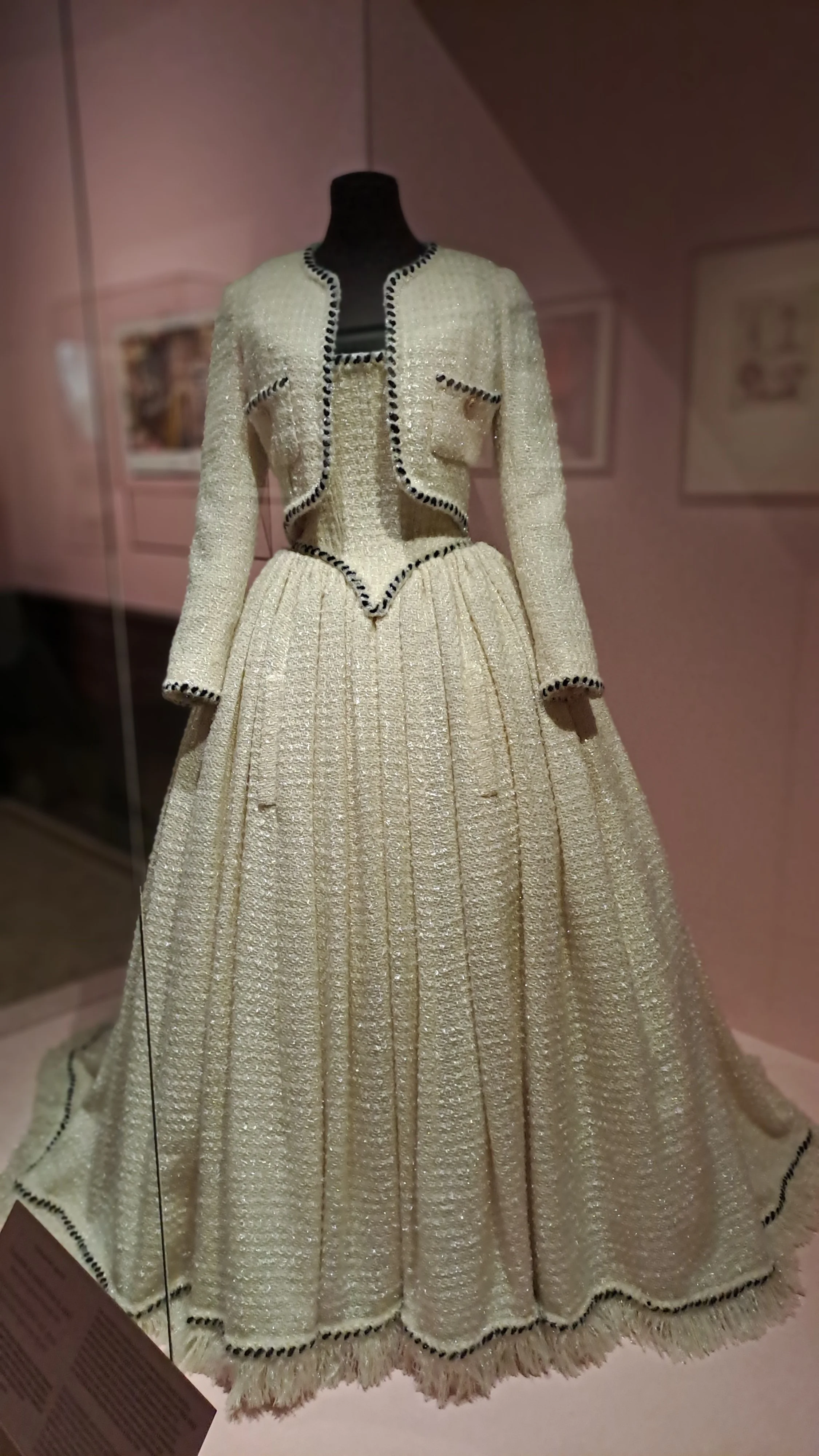18th CENTURY FASHION 24.jpg