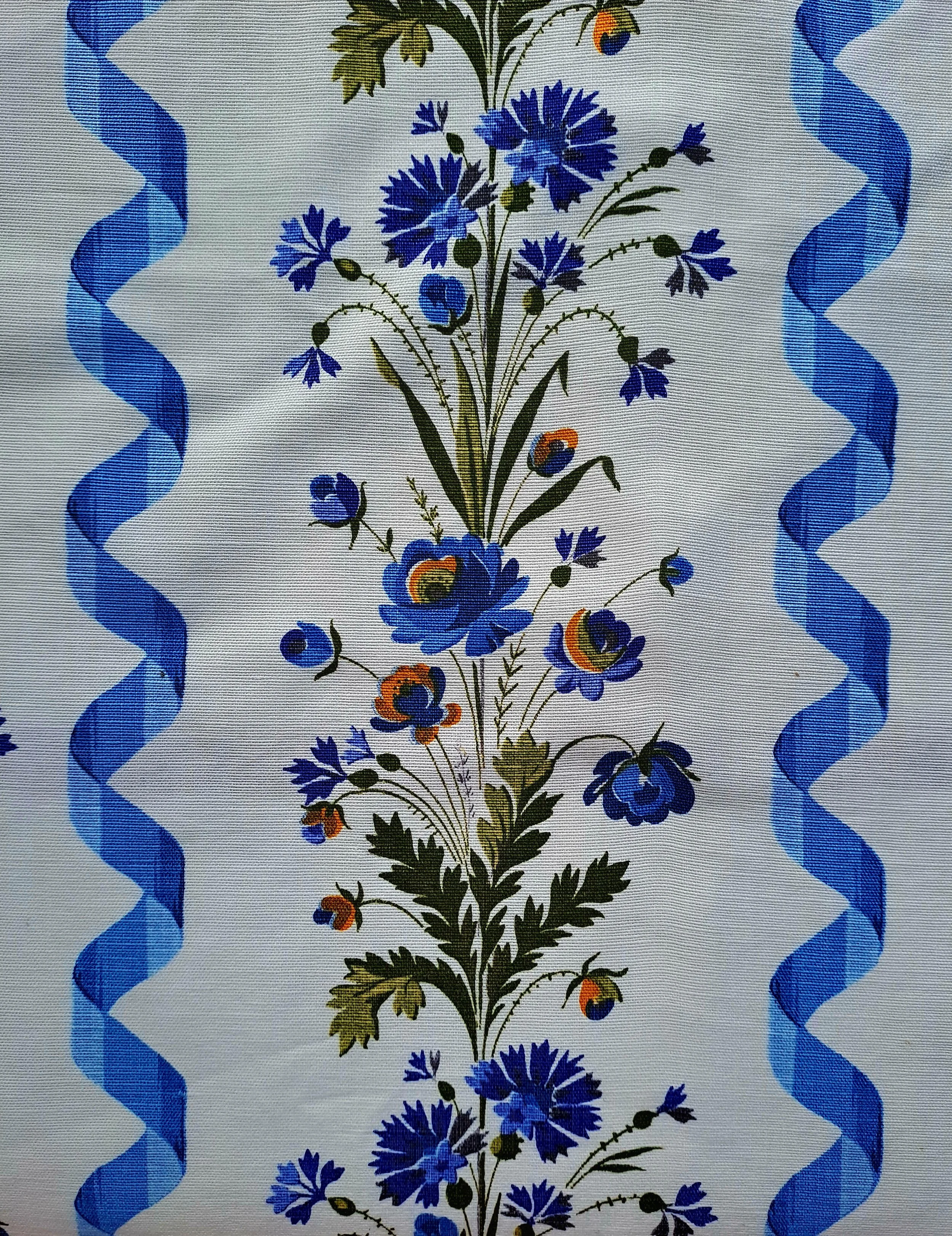 GRAND TRIANON - ROYAL BLUE 4.jpg