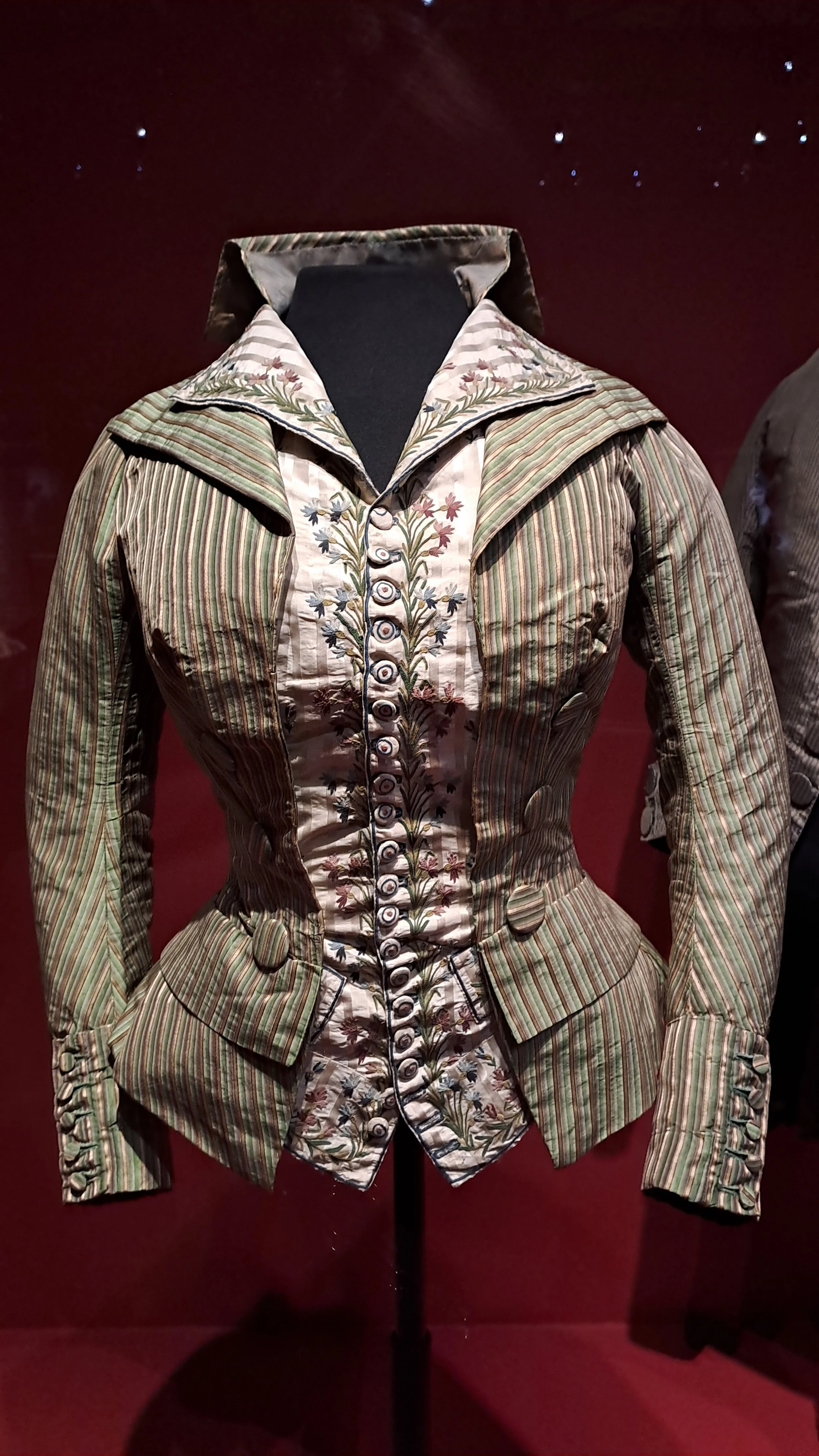 18th CENTURY FASHION 33.jpg