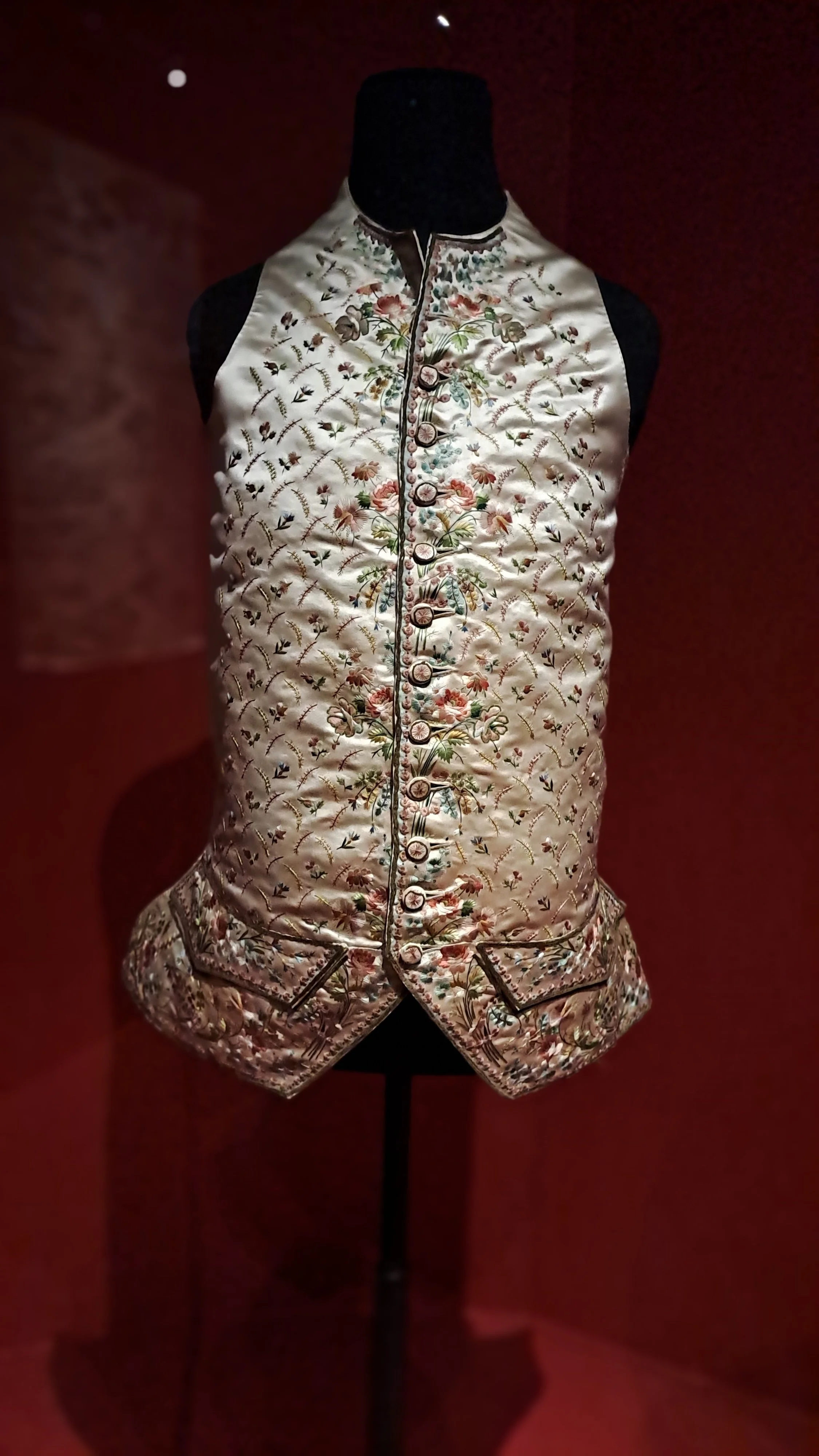 18th CENTURY FASHION 32.jpg