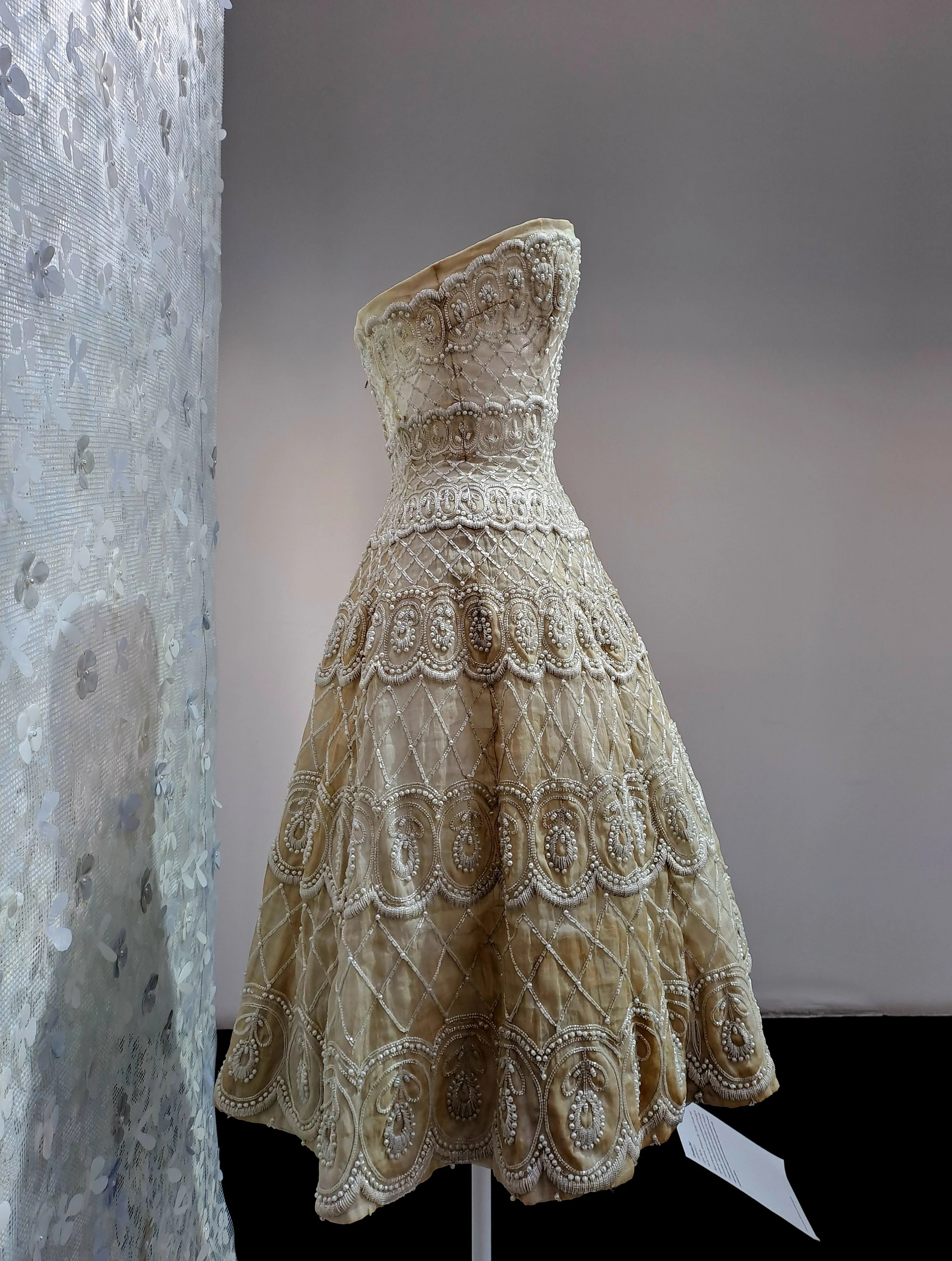 AZZEDINE ALAIA & CHRISTIAN DIOR 10.jpg