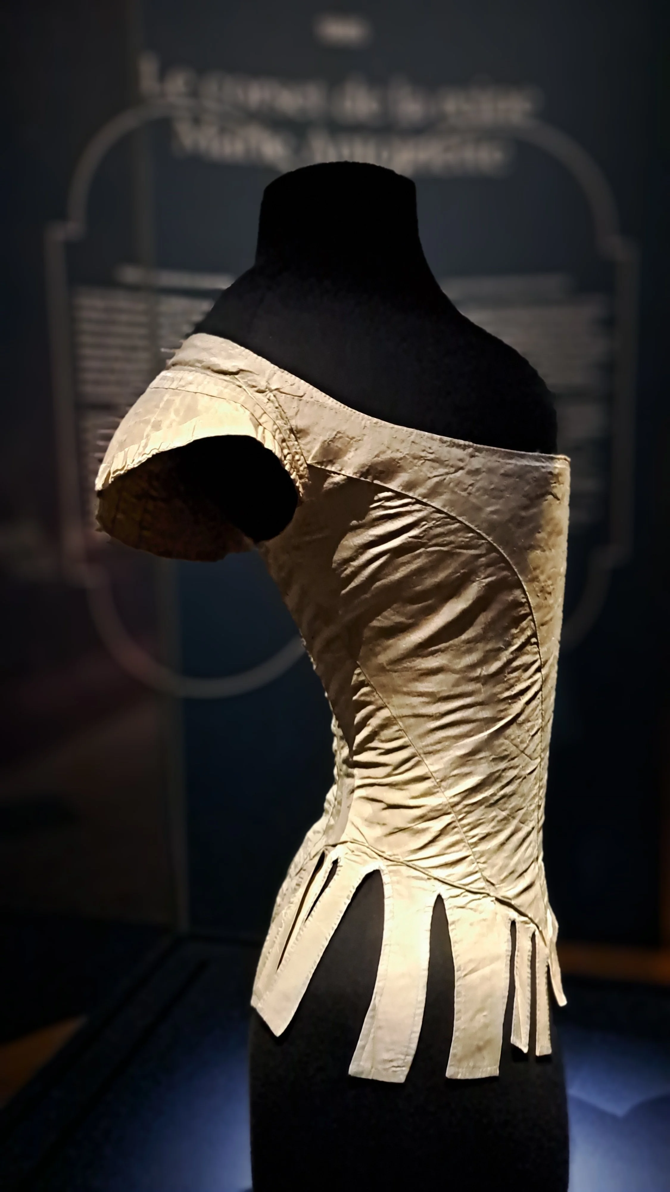18th CENTURY FASHION 28.jpg